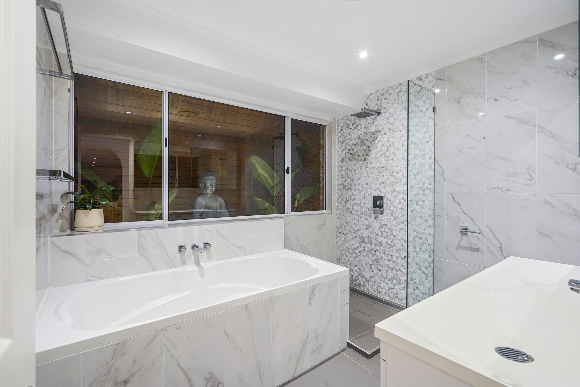 8 Leanne Court — photo 17 of 26