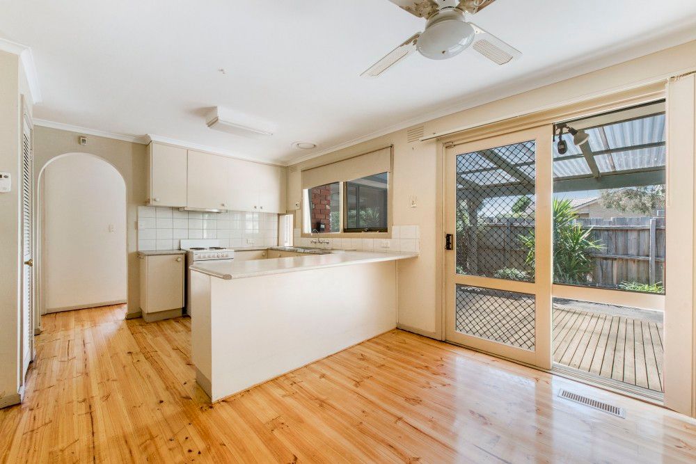 36 Tamboon Drive, Rowville, VIC 3178