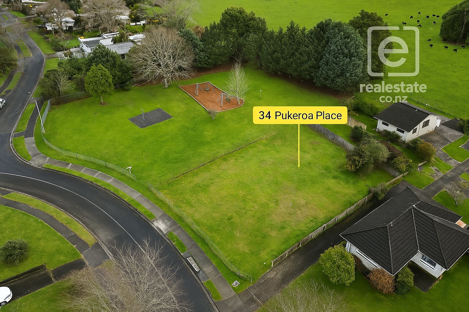 34 Pukeroa Place photo 2