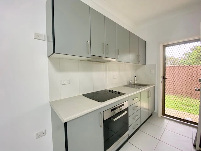10A Kemerton Street, St Clair, NSW 2759