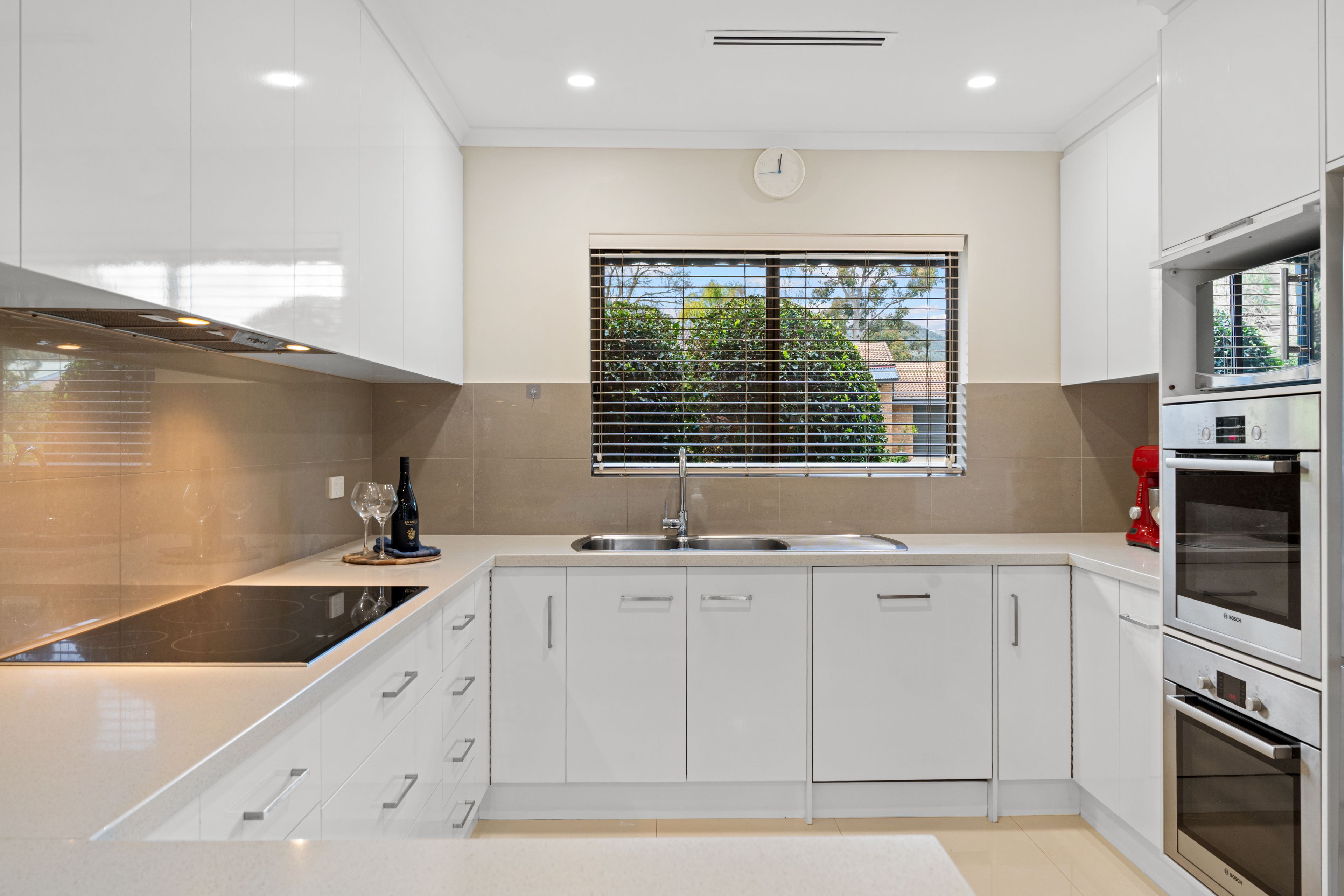 28 Wicks Road — photo 12 of 28