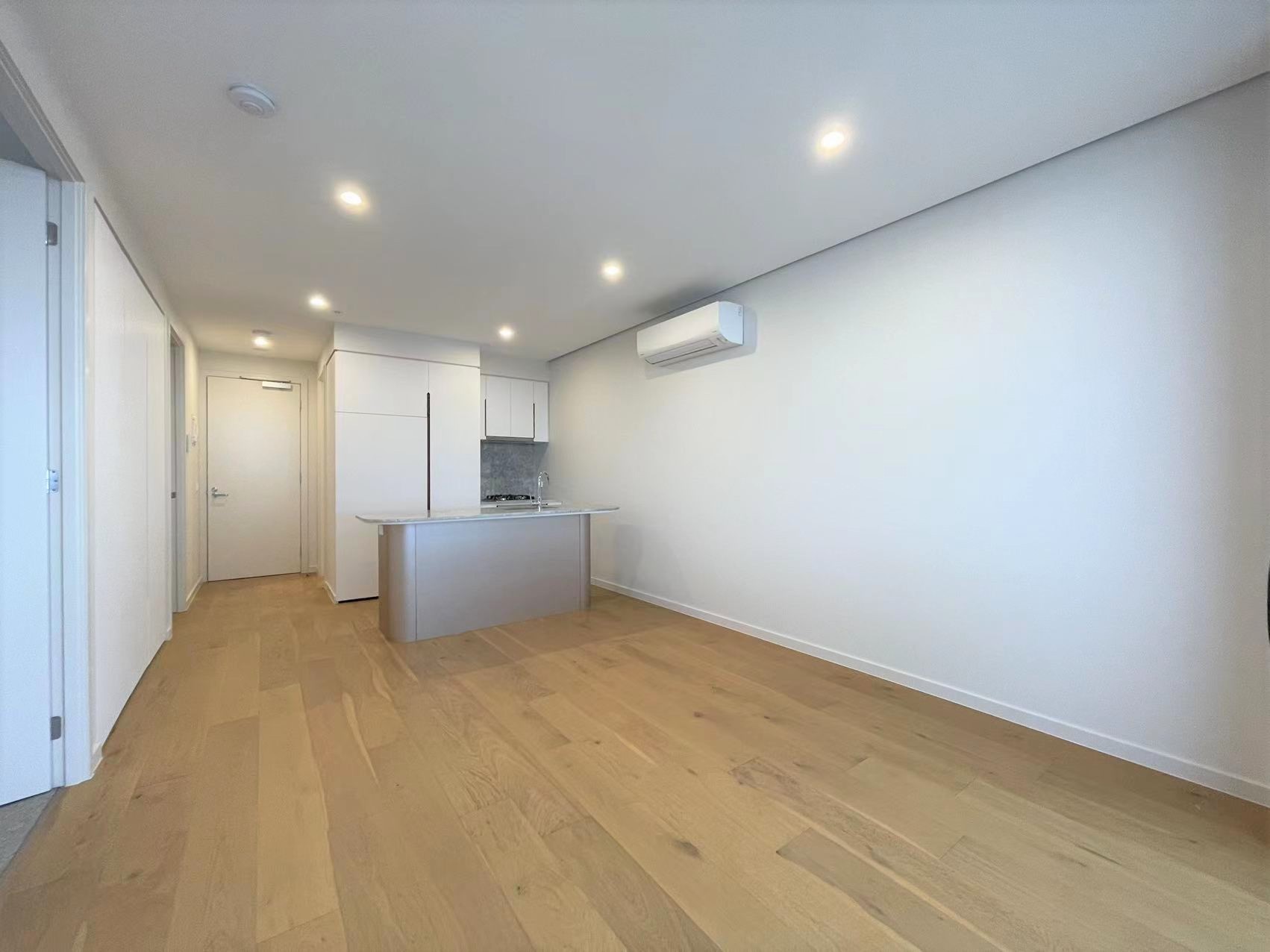 210B/51 Johnson Street, Reservoir, VIC 3073