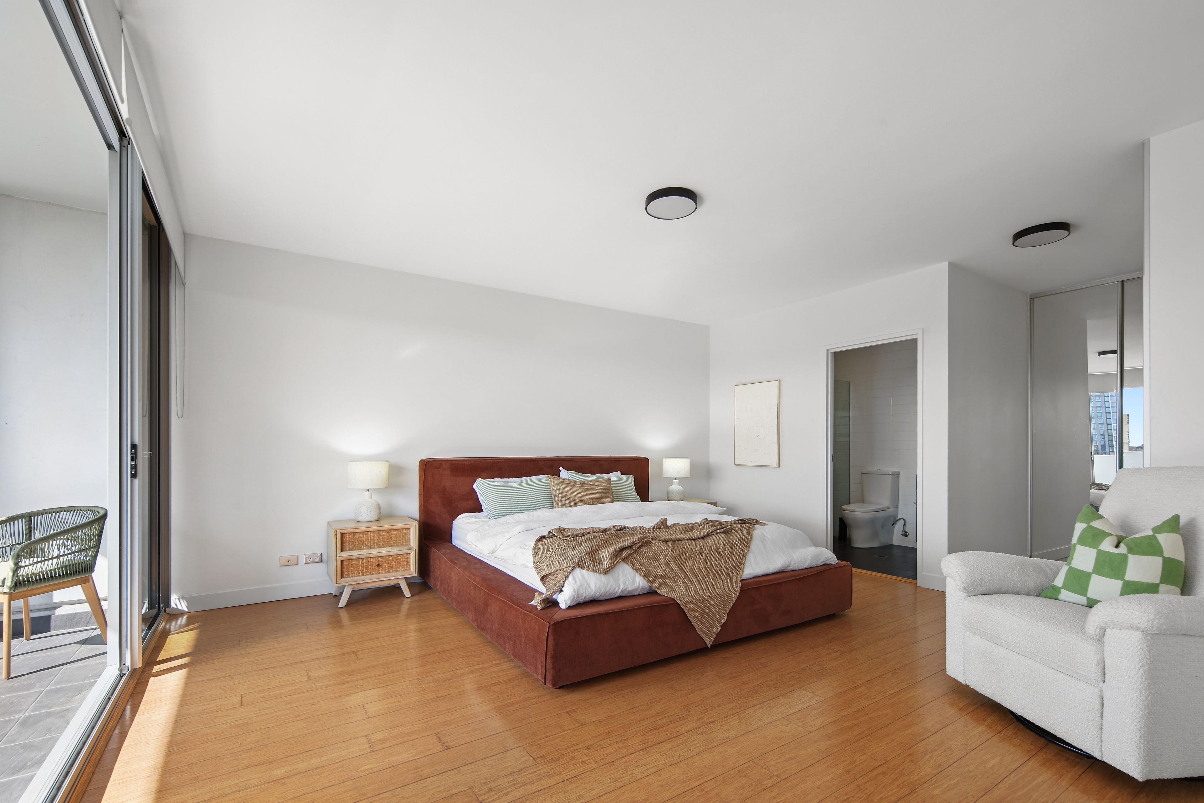 M601/68 Mcevoy Street — photo 3 of 10