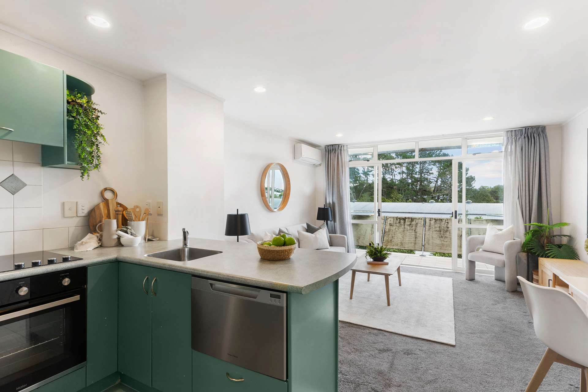 8A/20 Ian Marwick Place photo 11