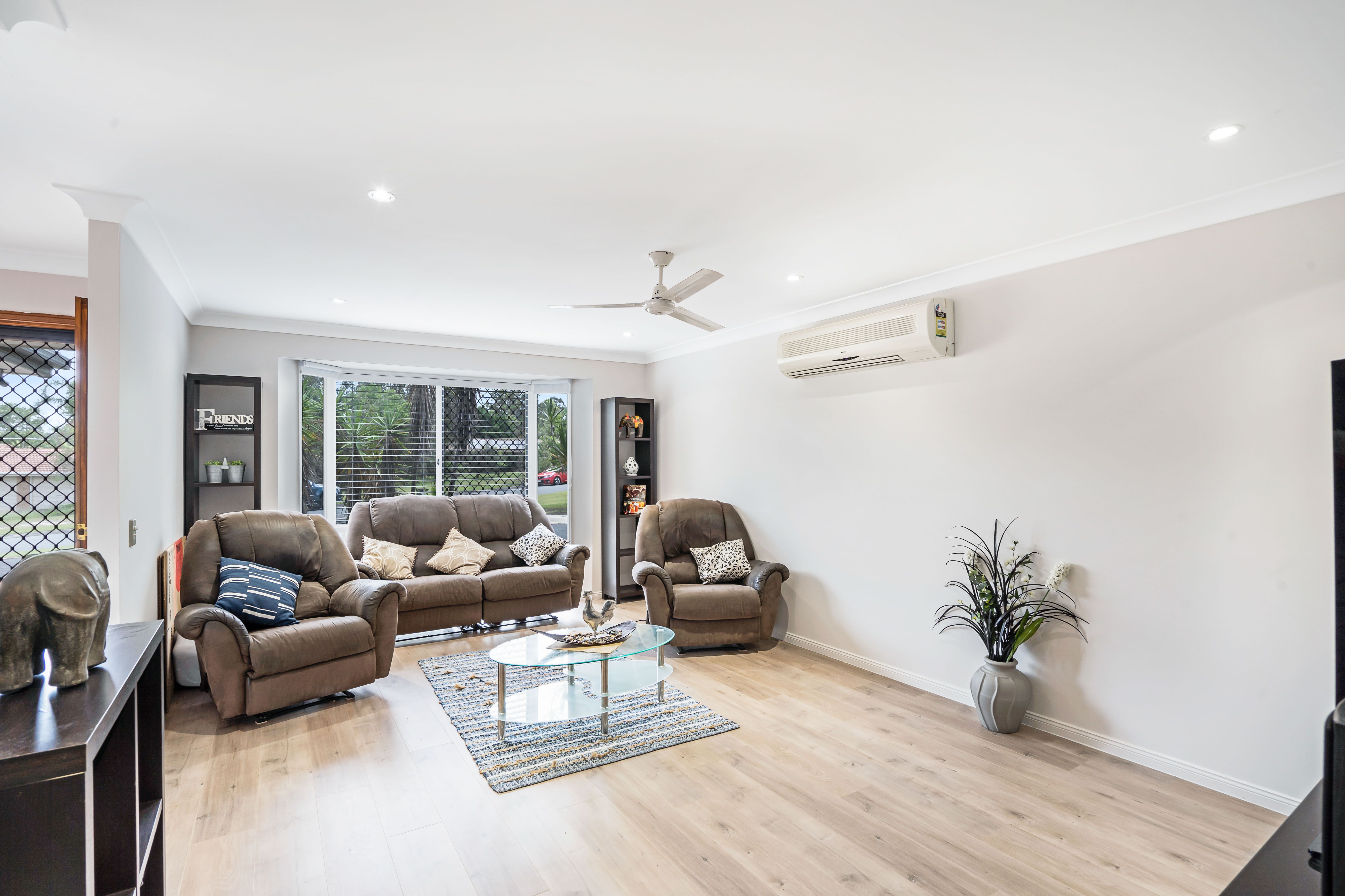 12-14 Lockhart Court, Heritage Park, QLD 4118