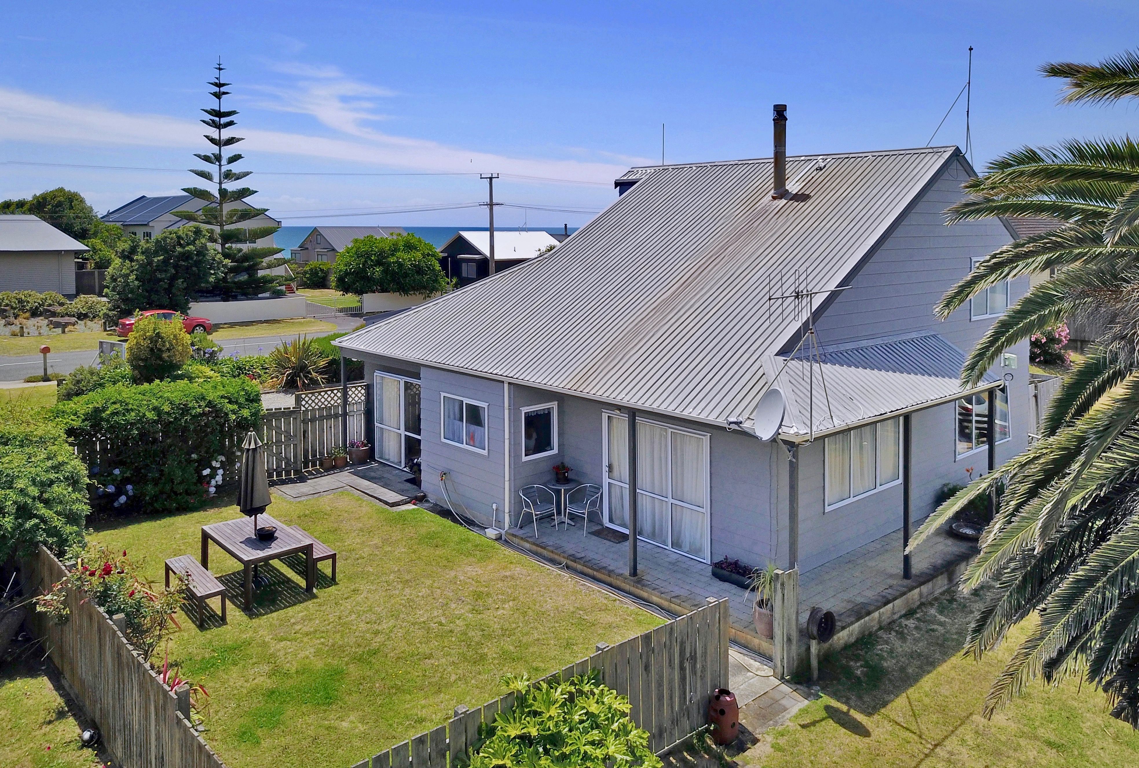 548 Pukehina Parade, Pukehina, Western Bay Of Plenty District