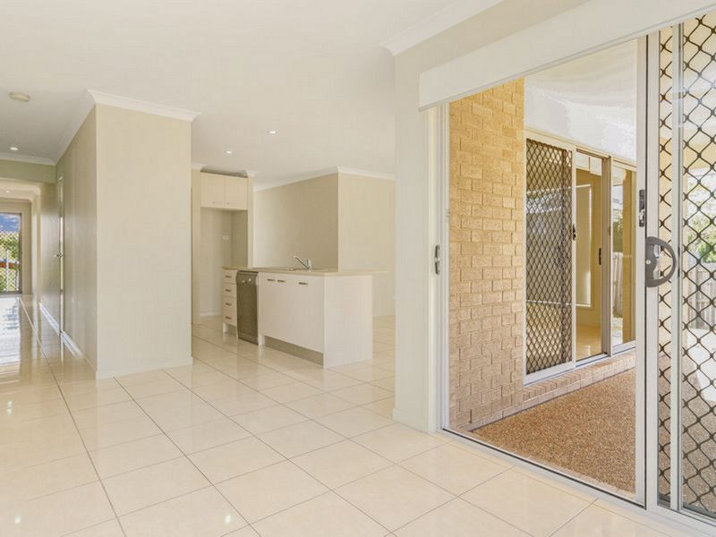 42 Daintree Boulevard, New Auckland, QLD 4680