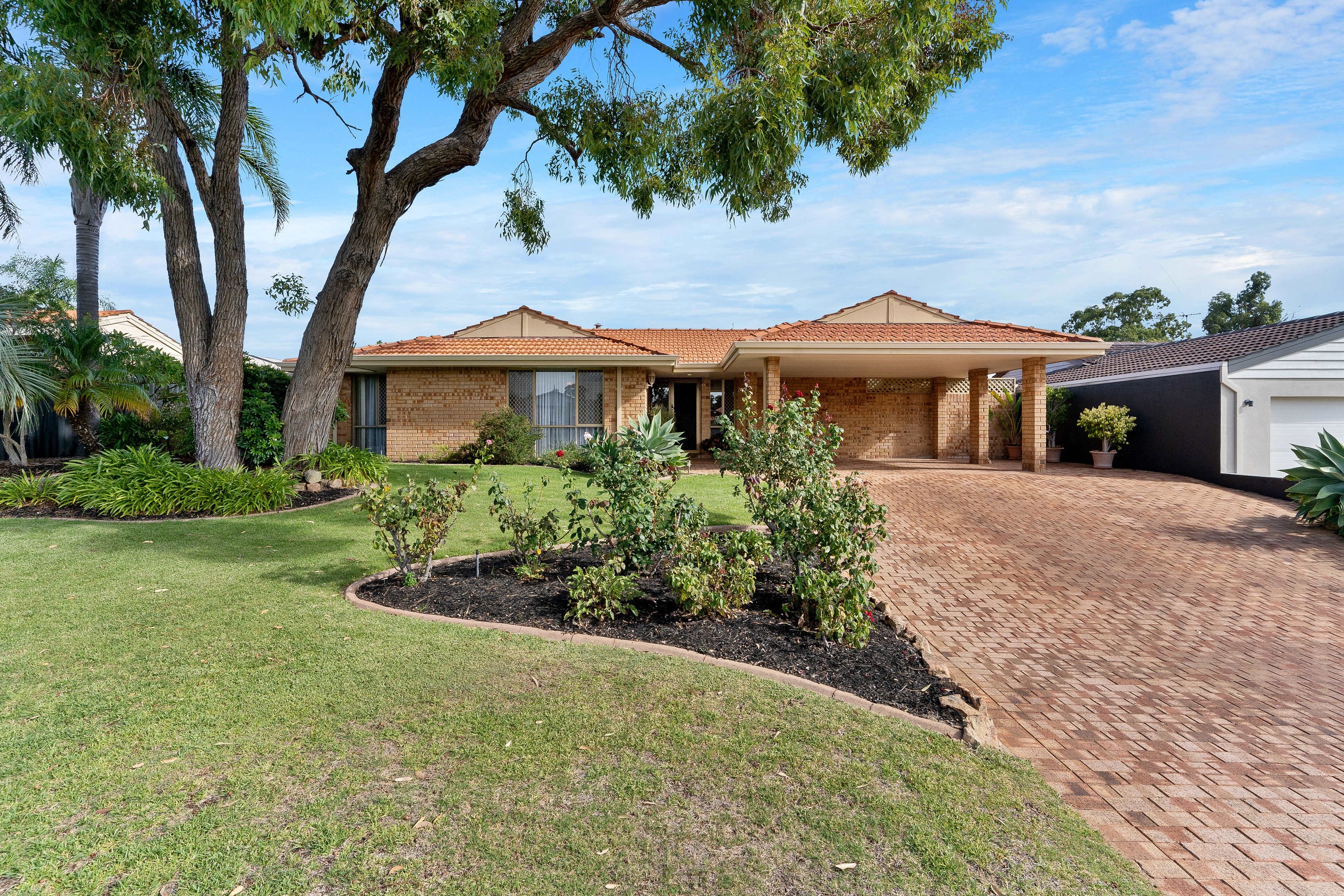 15 Cadogan Street, Kingsley, WA 6026