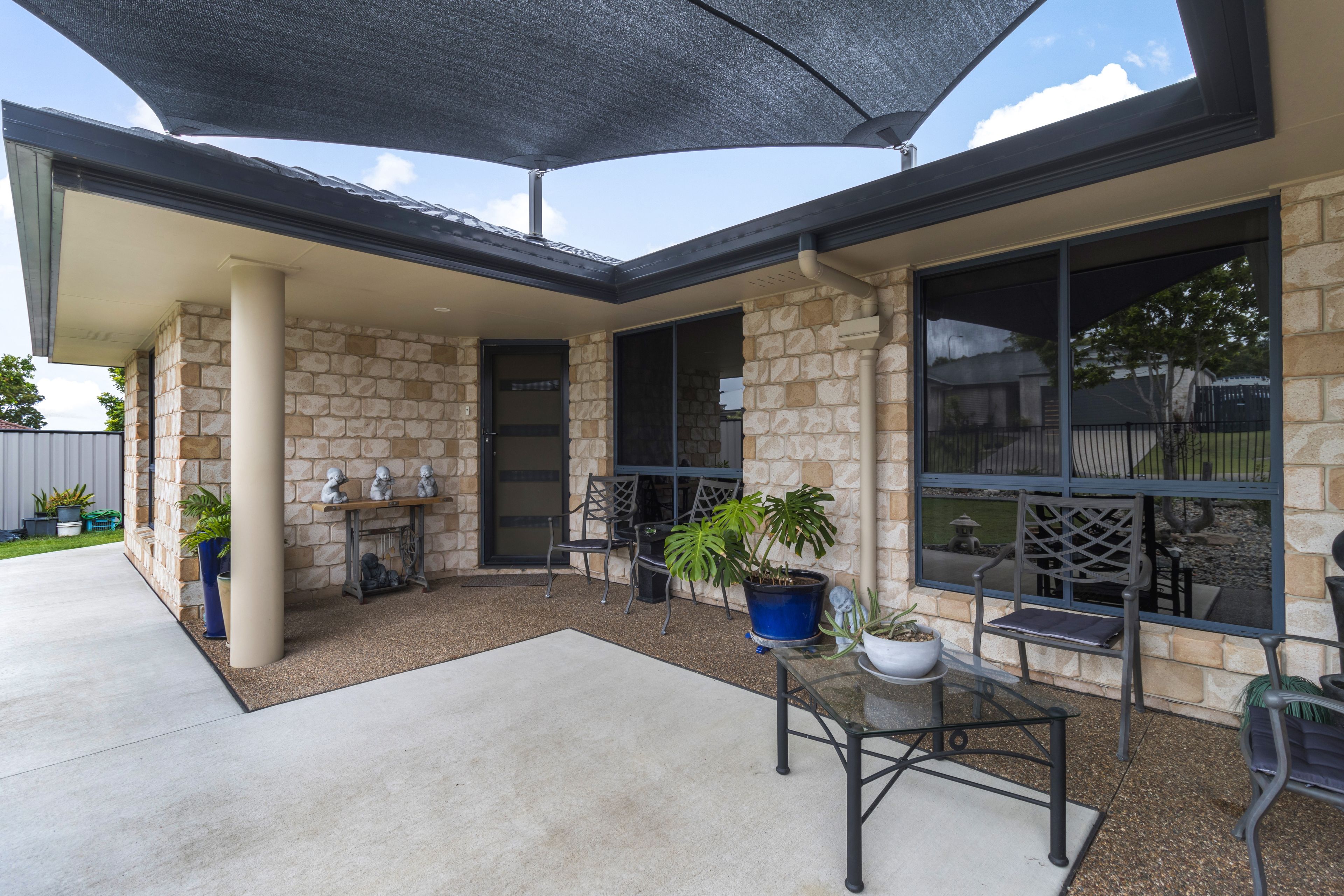 17 Picadilly Circuit, Urraween, QLD 4655
