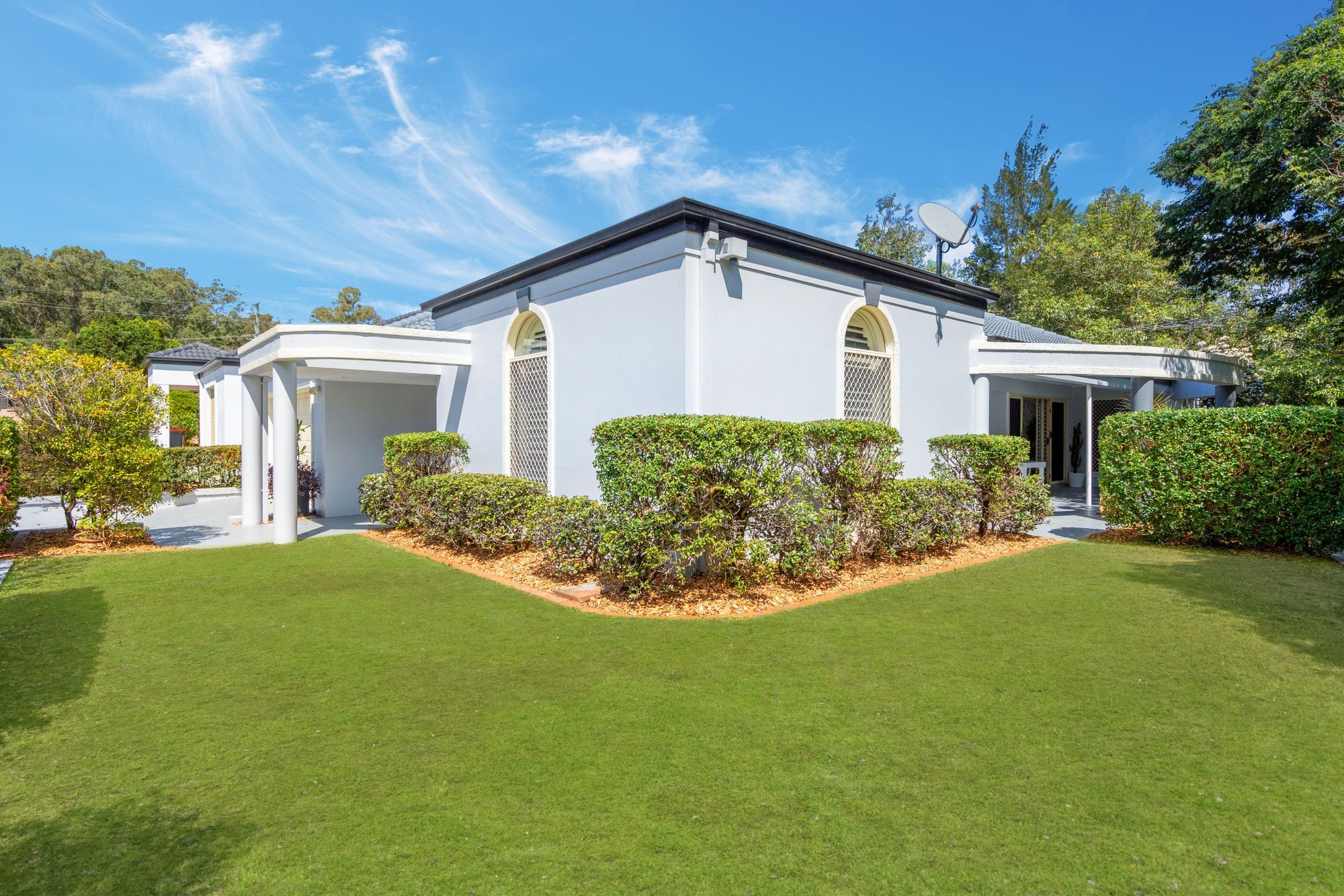 3 Sorrento Close, Carindale, QLD 4152