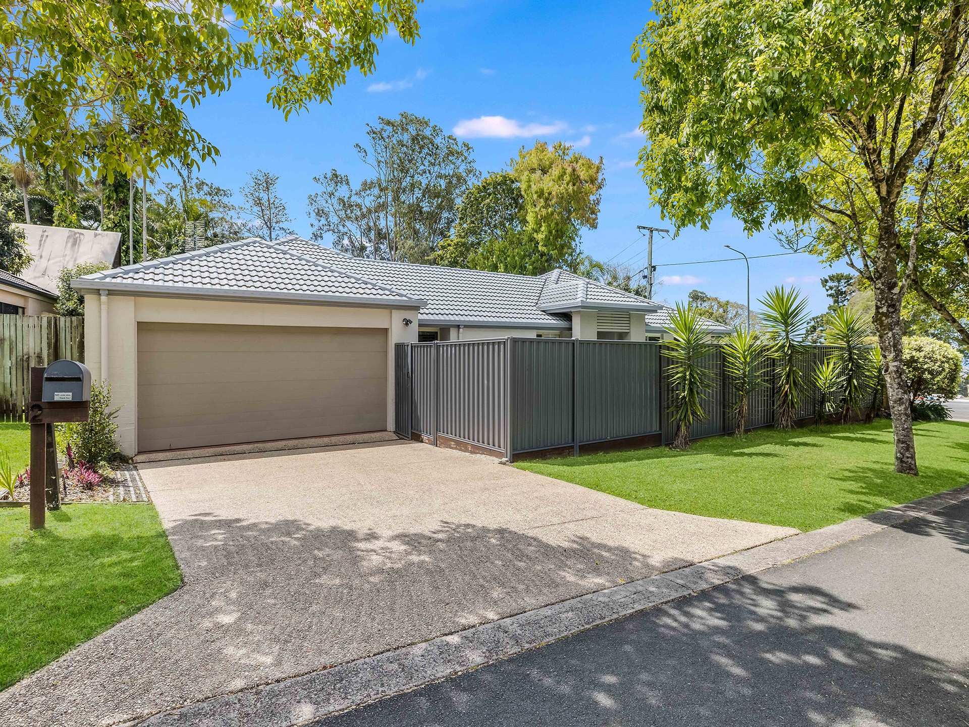 2 Manor Lane, Buderim, QLD 4556