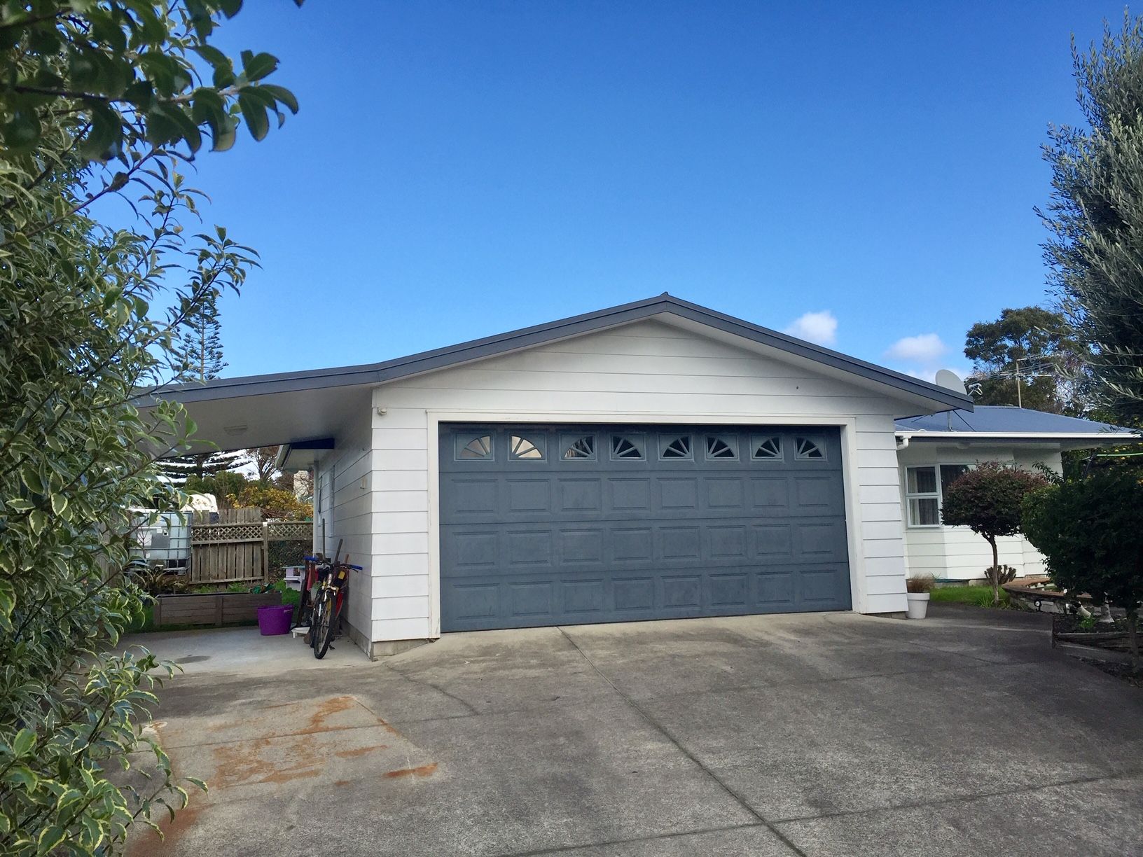 12A Hawke Crescent, Beachlands, Manukau City