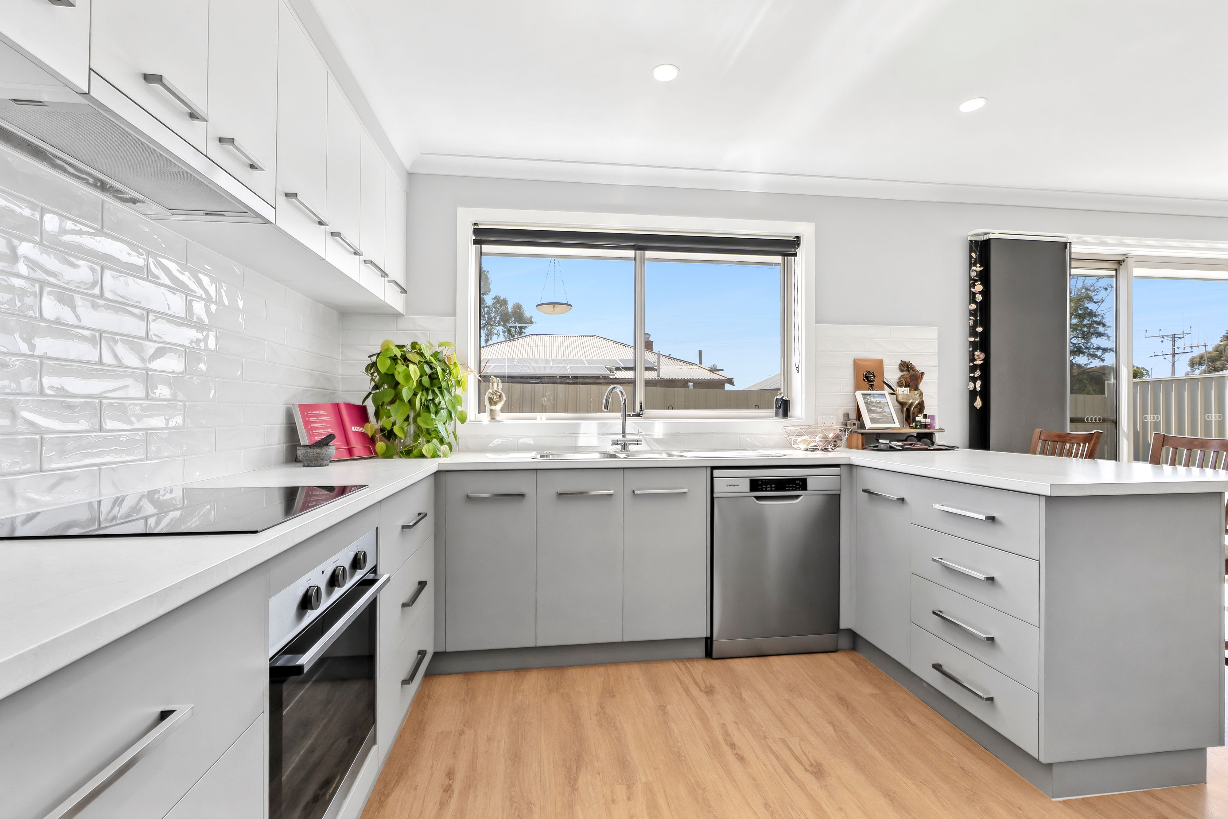 30 Hale Street — photo 5 of 11