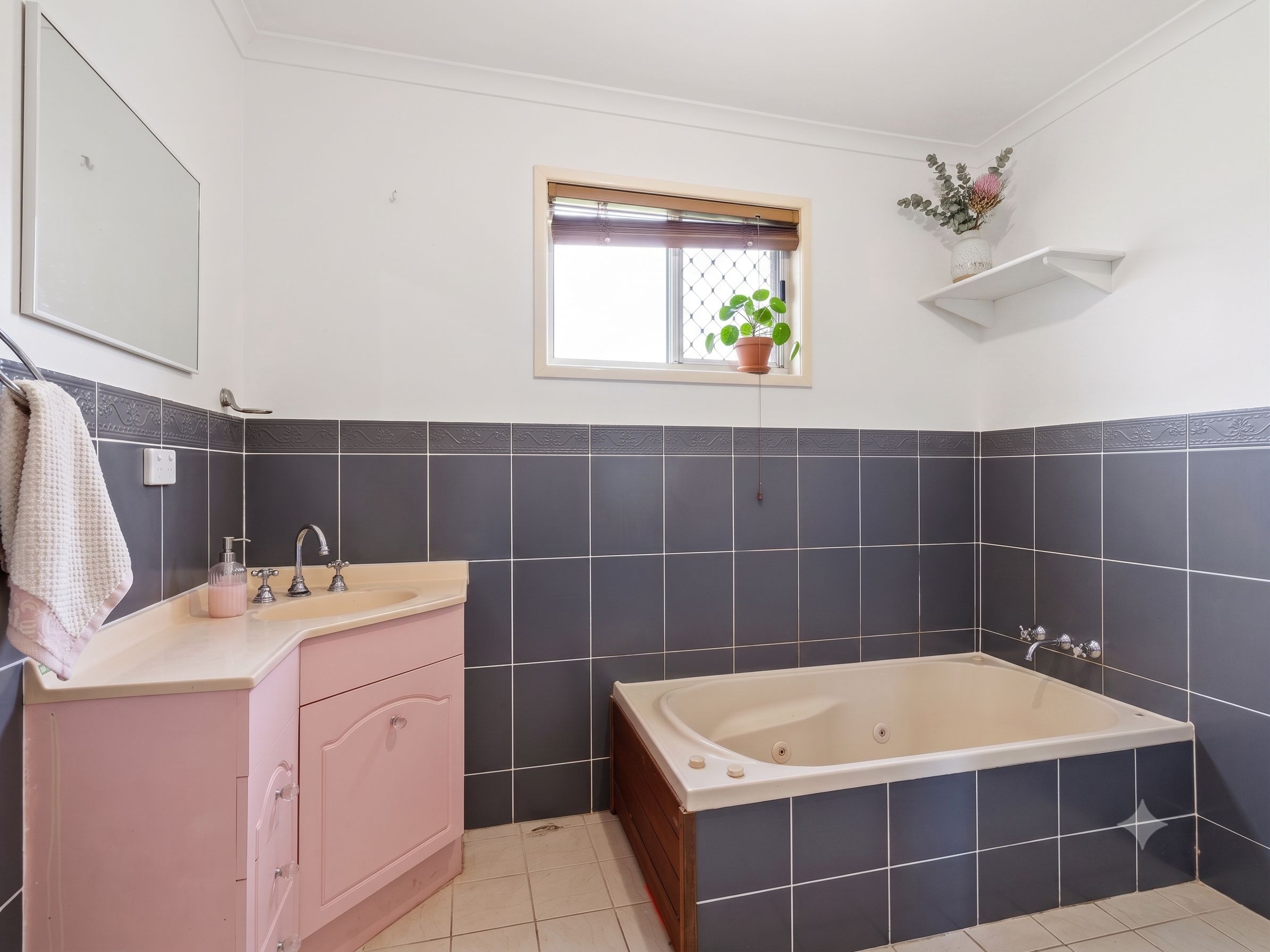 101 Boden Road — photo 8 of 17