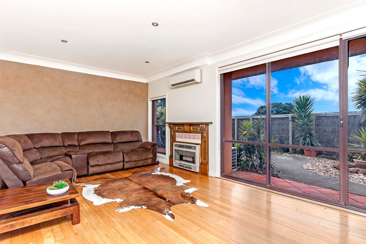 11 Gladstone Street, Warrnambool, VIC 3280