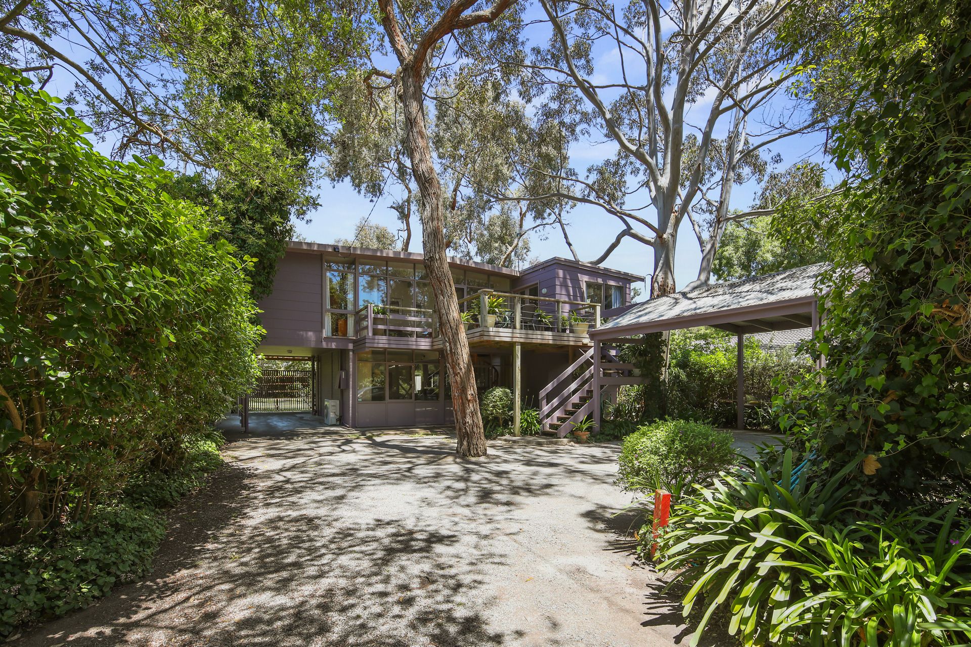 12 Woodland Avenue, Silverleaves VIC 3922