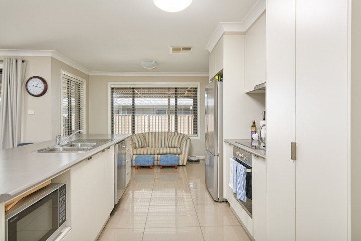 41 Durack Circut, Boorooma, NSW 2650