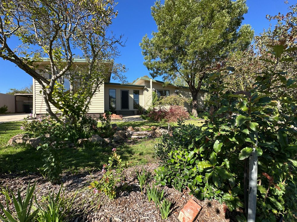 165 Harris Street — photo from Ray White Rural Tumbarumba