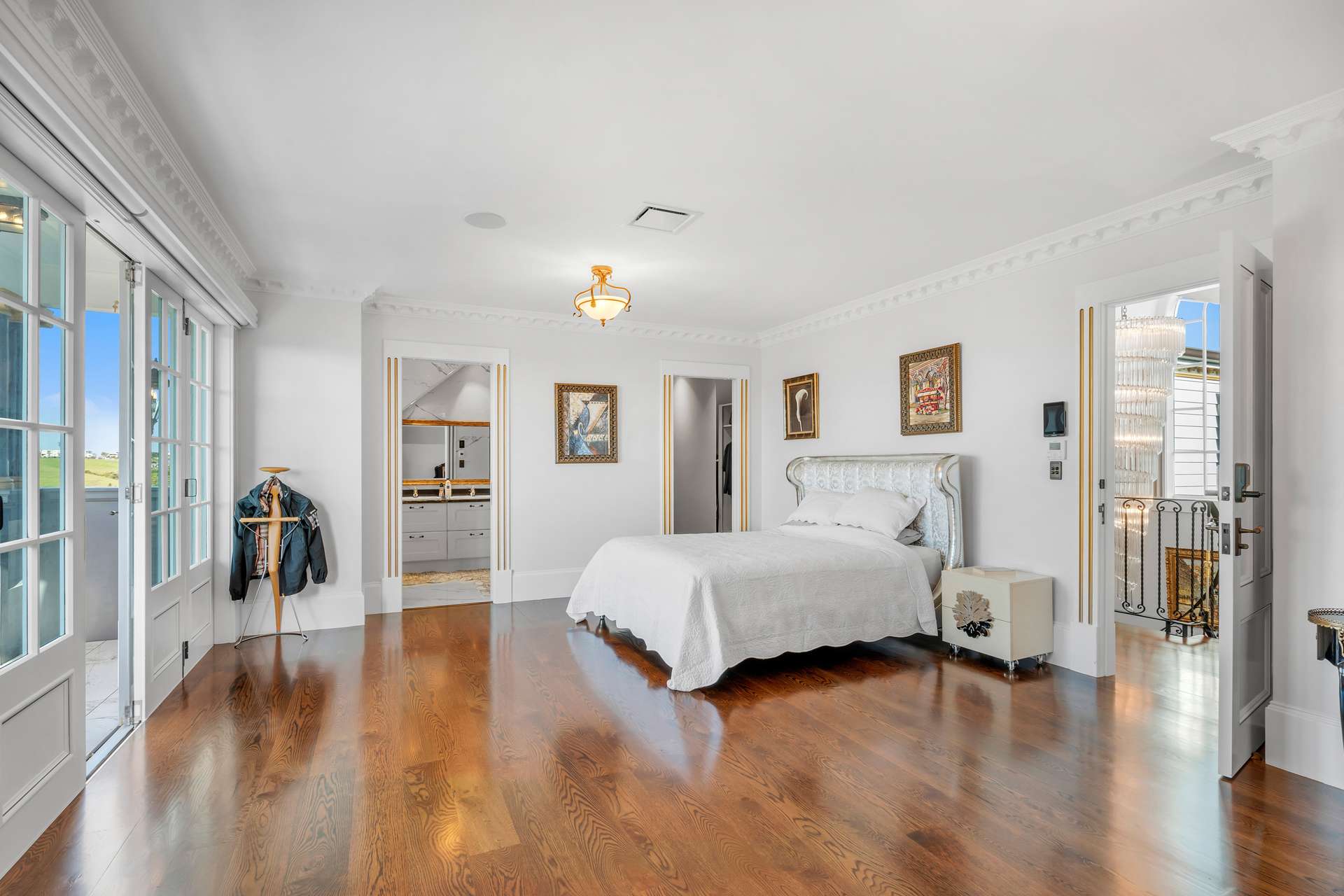 9 Karori Crescent photo 11