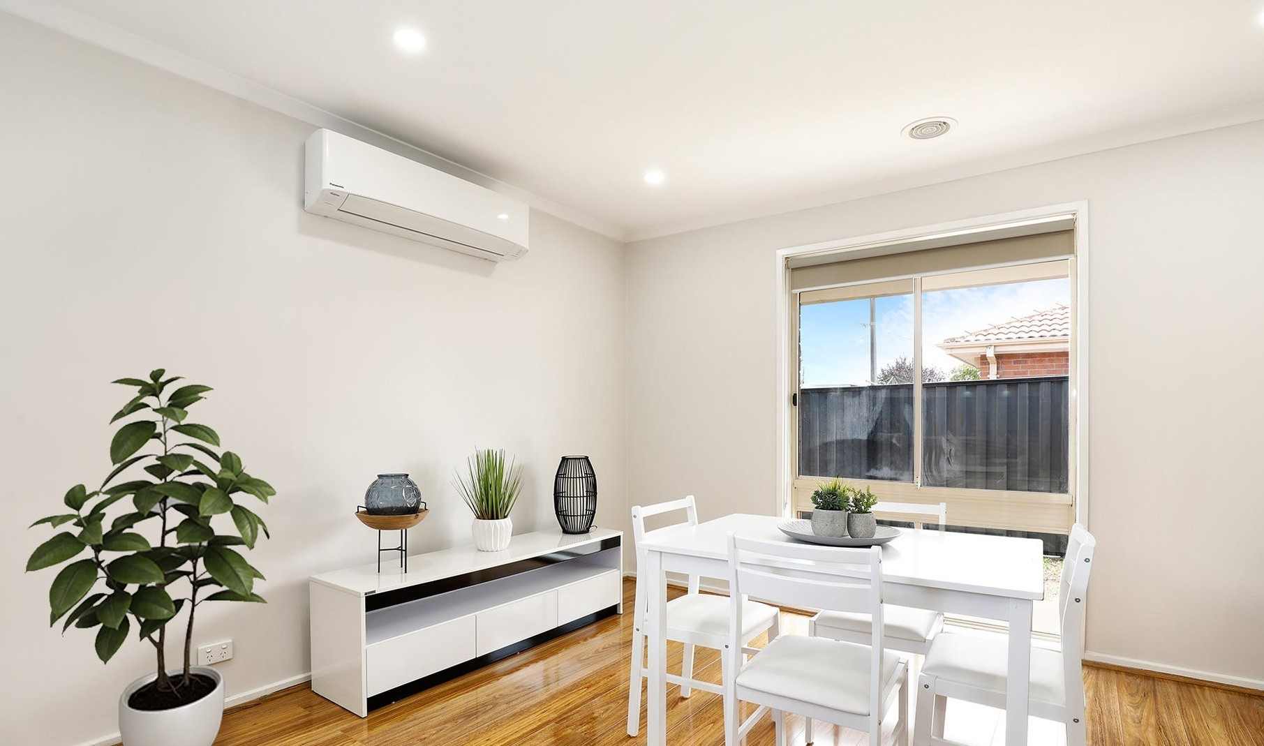 1/23 Parkview Close, Dandenong, VIC 3175