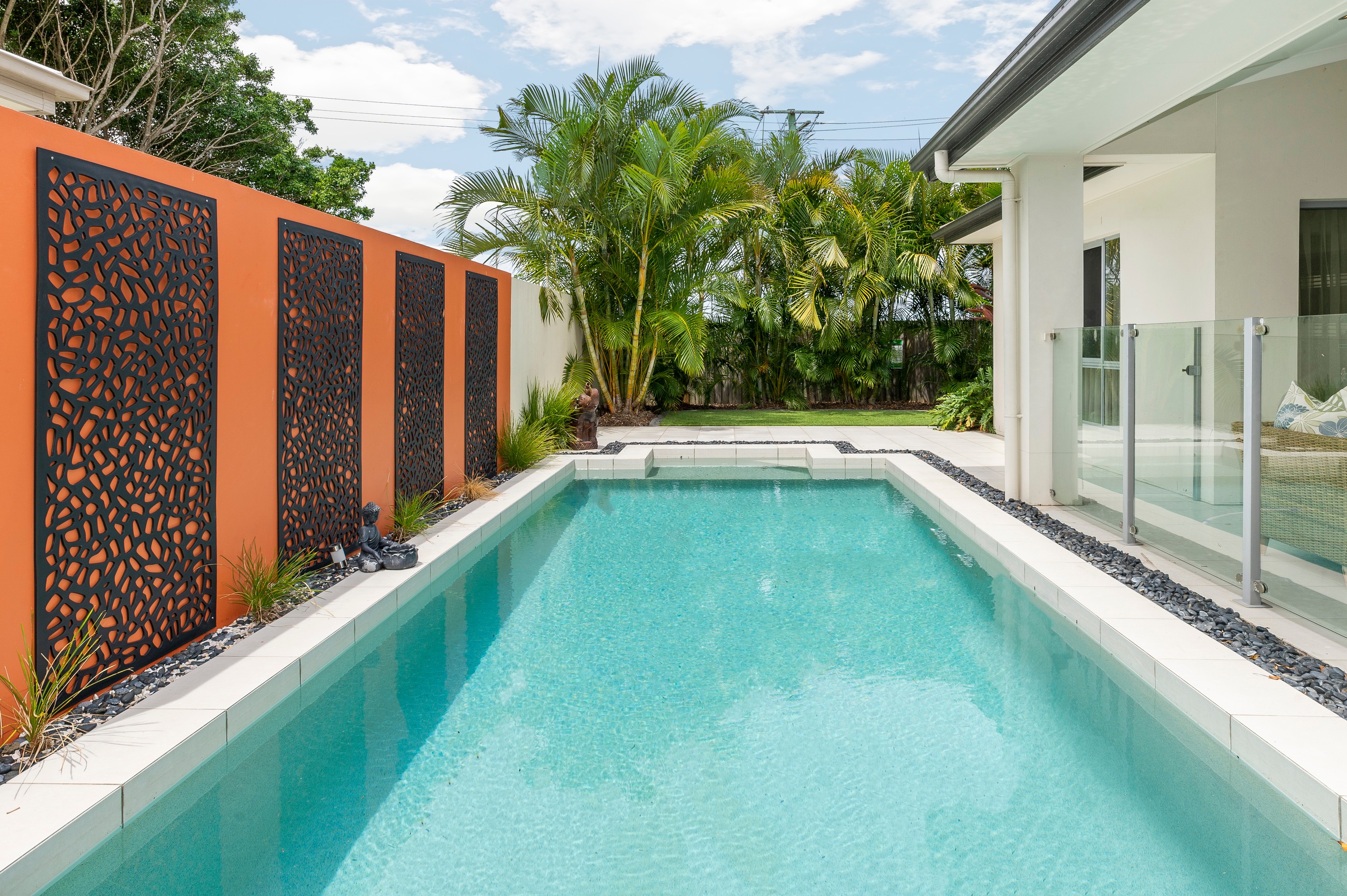 9125 Peter Senior Drive, Hope Island, QLD 4212