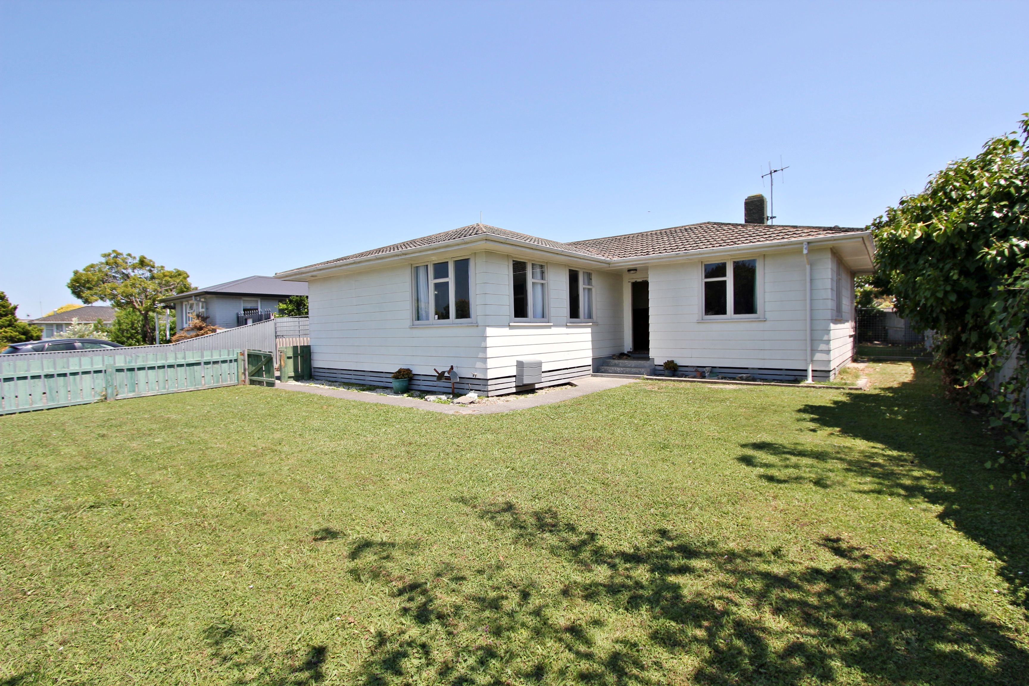 9 Scully Crescent, Onekawa, Napier City