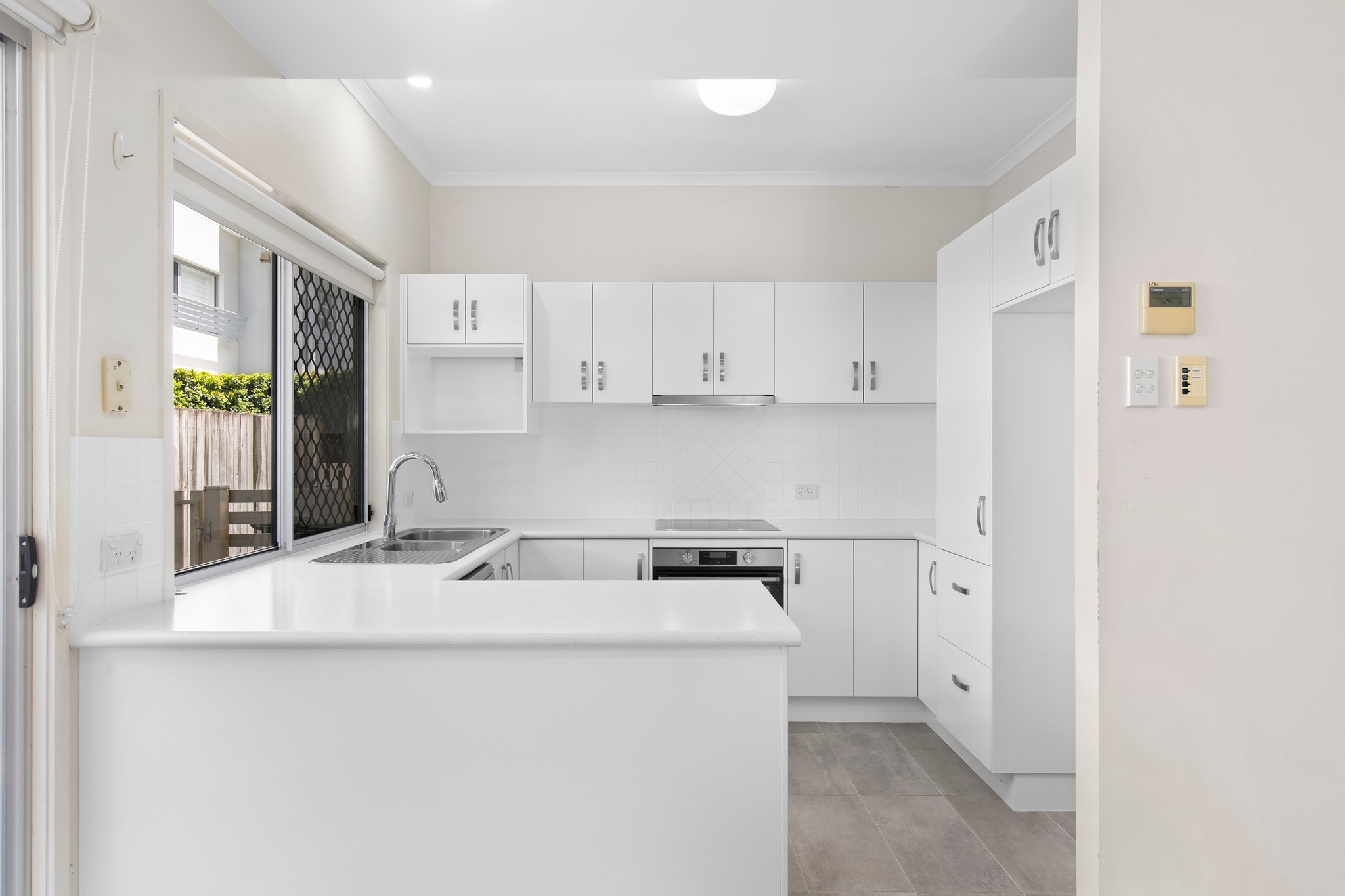 4/23 Dickenson Street, Carina, QLD 4152