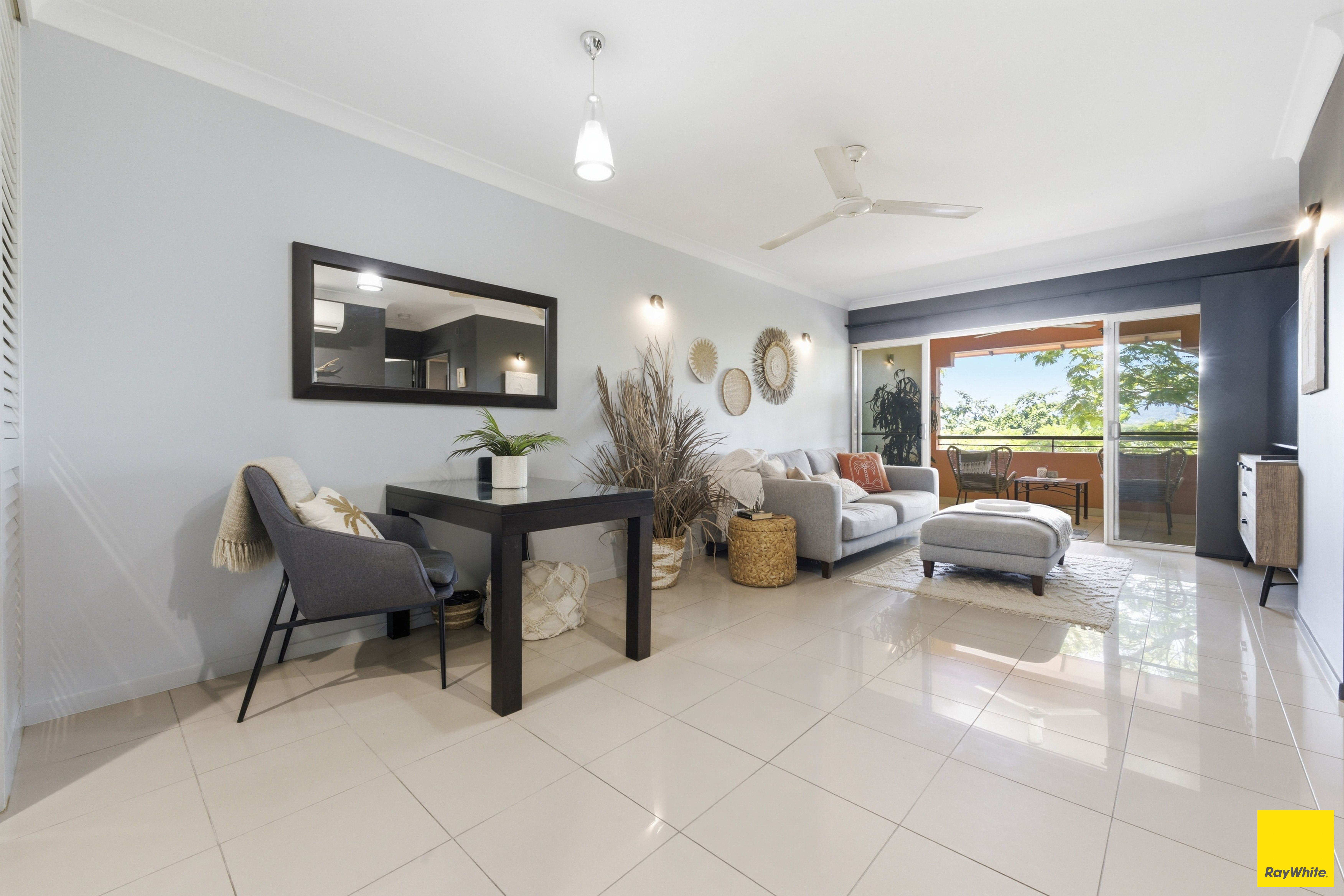 774/12-21 Gregory Street — photo from Ray White Cairns