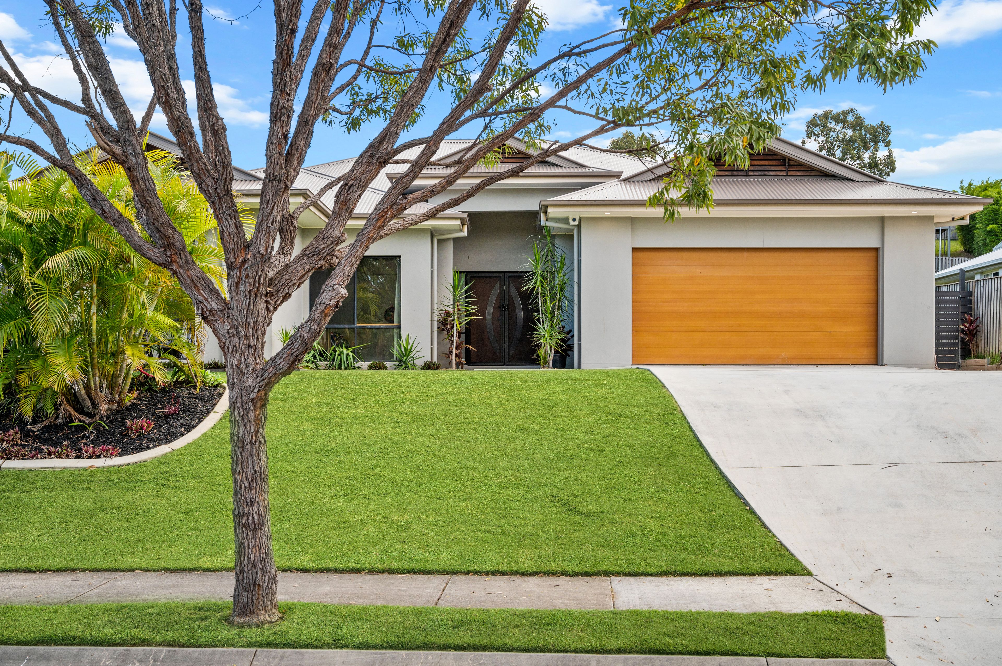 19 Pelagian Street, Augustine Heights, QLD 4300