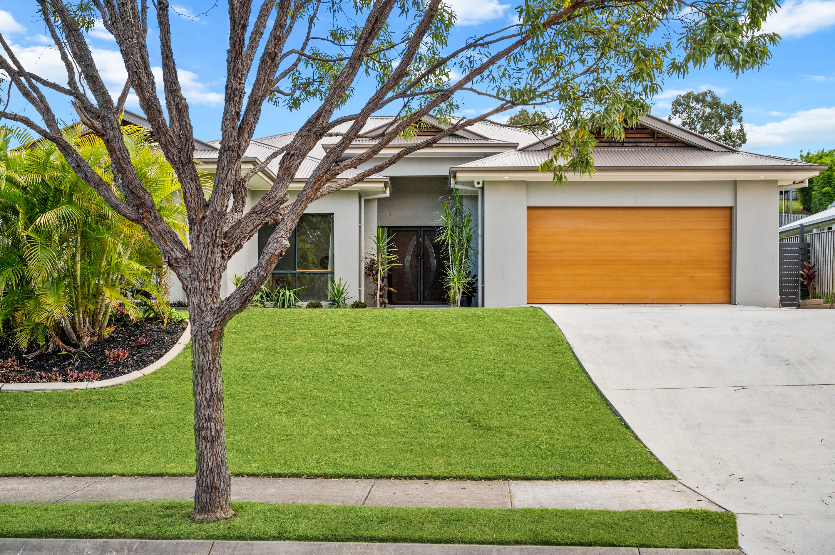 19 Pelagian Street, Augustine Heights, QLD 4300