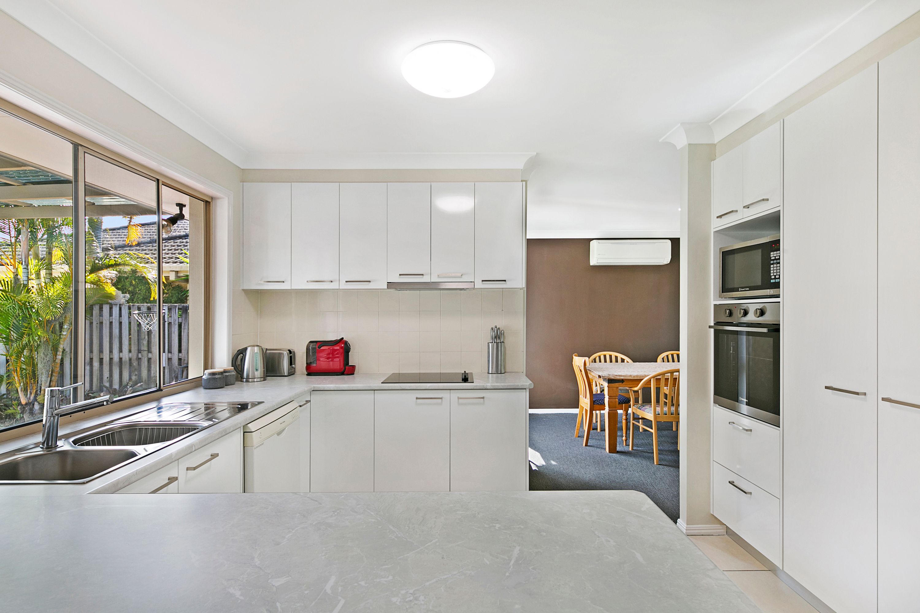 3 Daryl Drive, Varsity Lakes, QLD 4227