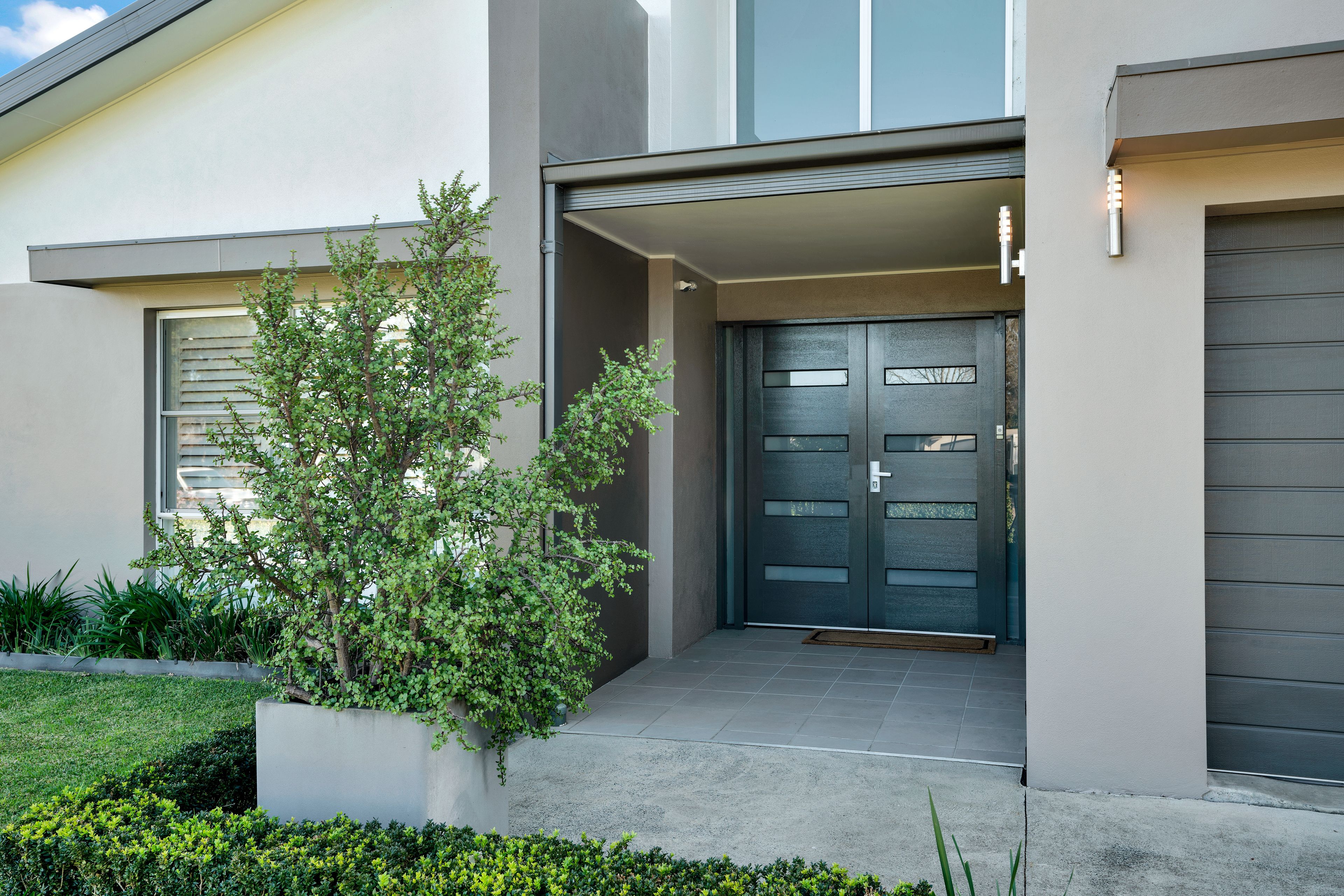 1 Lyrebird Drive, Nowra, NSW 2541