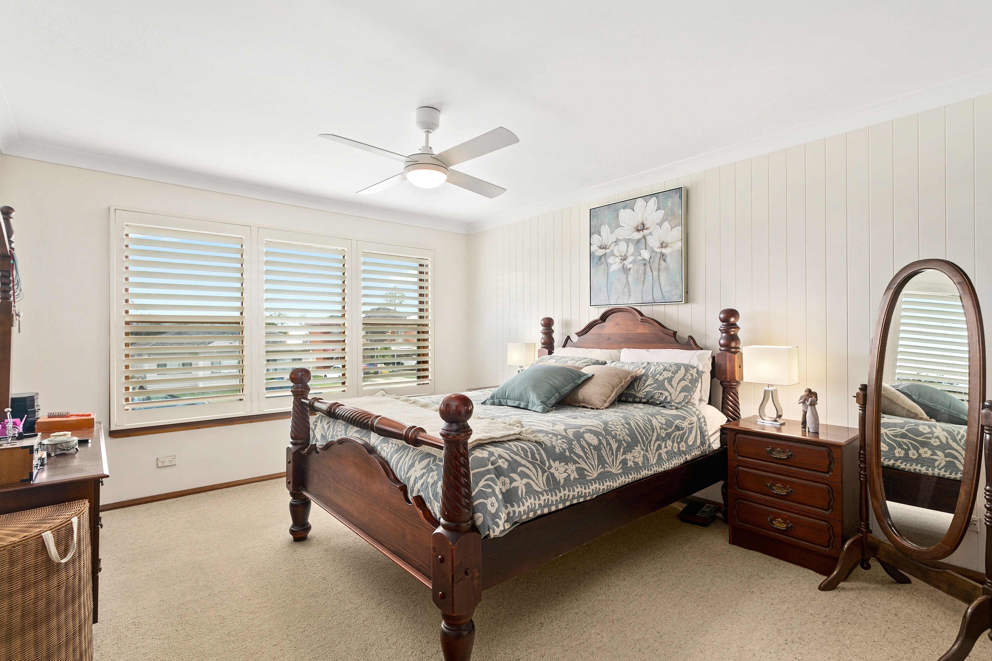 25 Robyn Road — photo 6 of 16