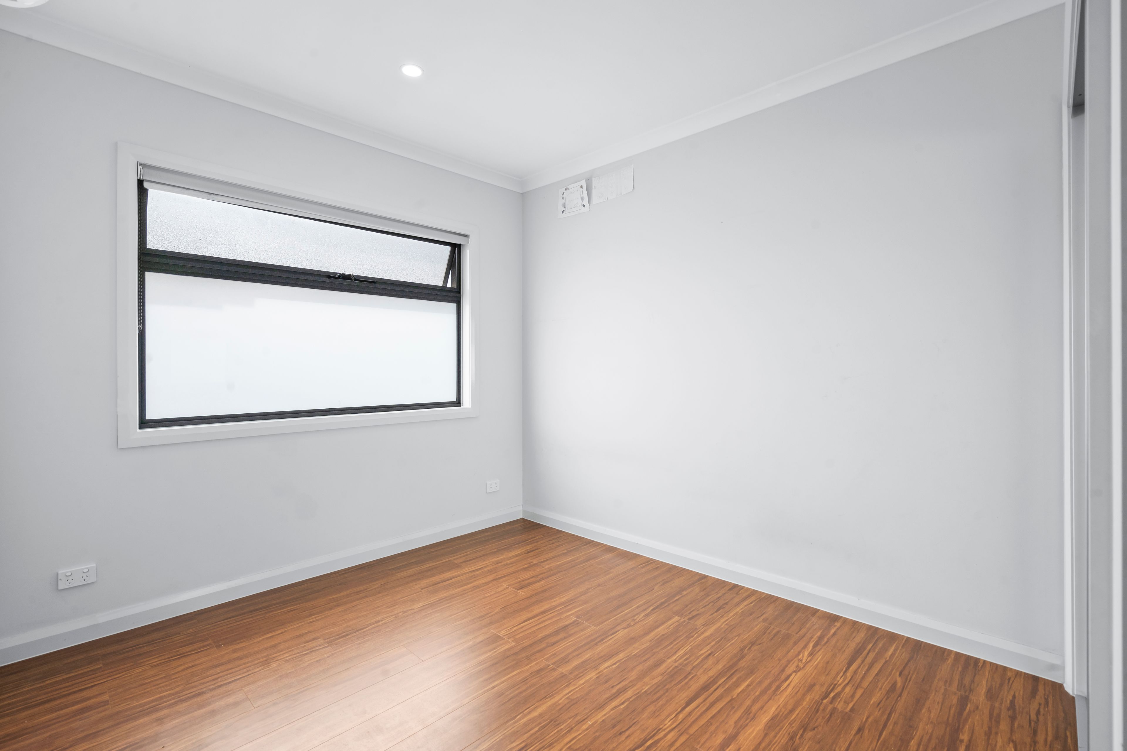 2/40 Melbourne Avenue — photo 9 of 10