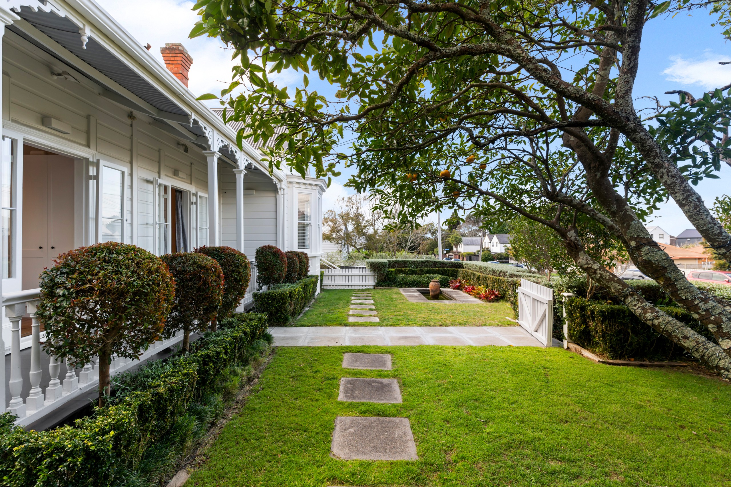 16 Wairakei Street, Greenlane, Auckland City
