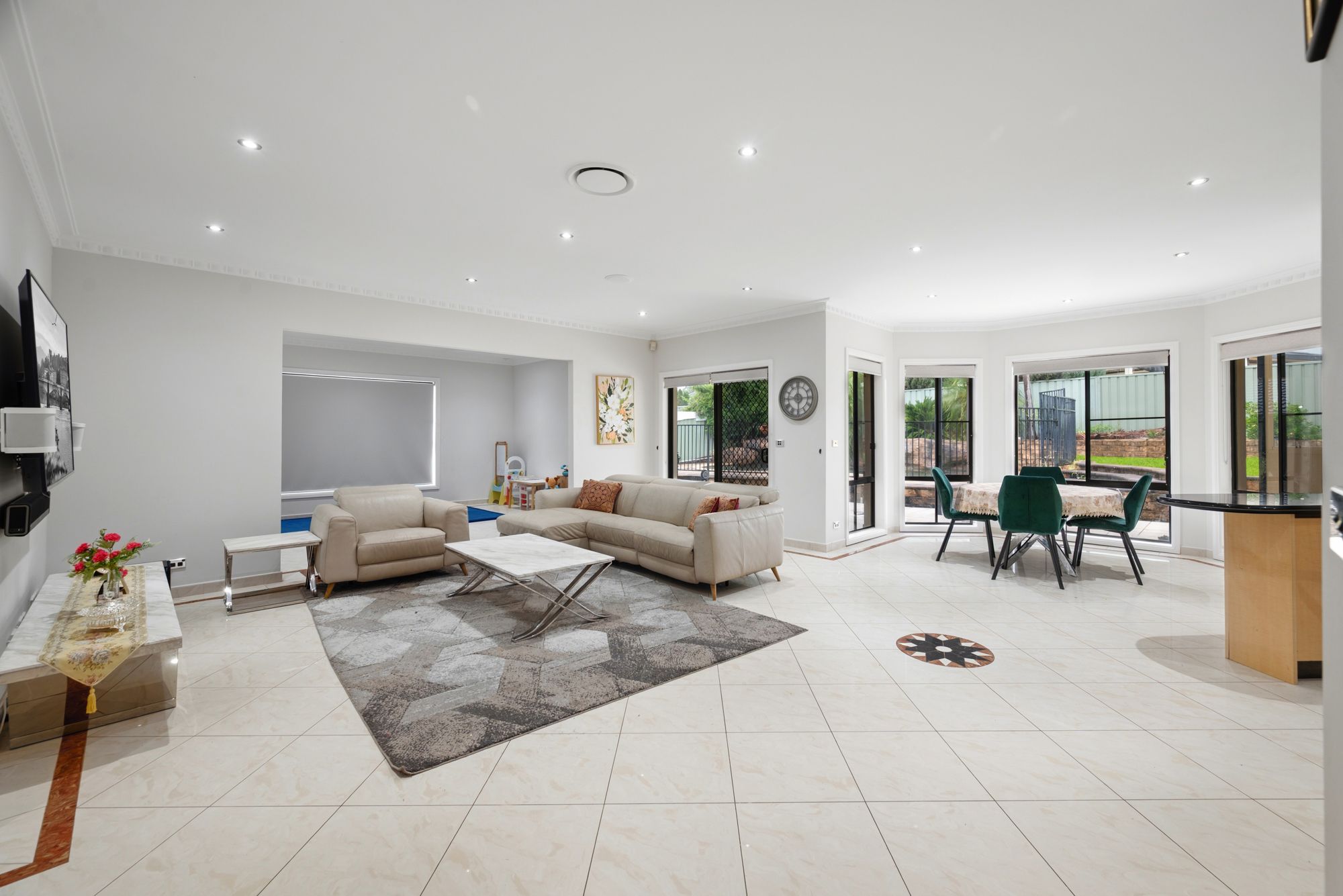100 Glengarry Drive, Glenmore Park, NSW