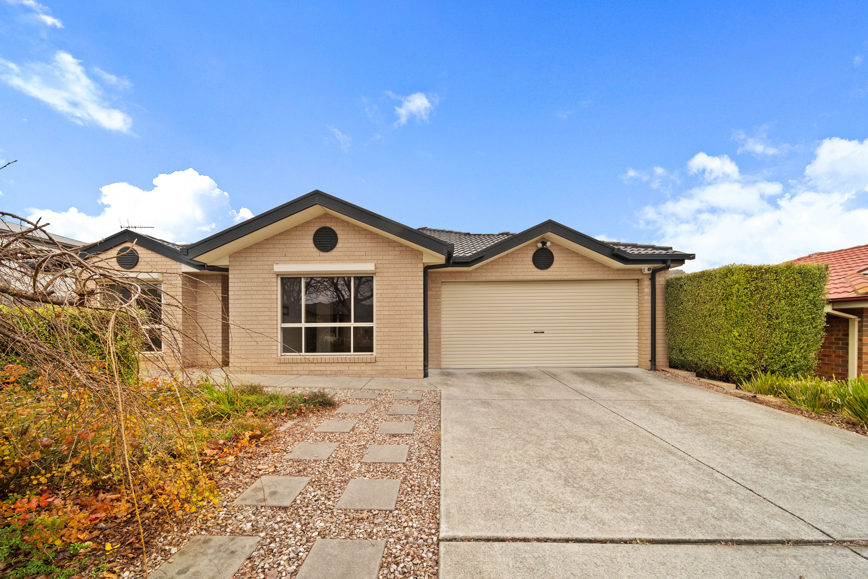 74 Branson Street, Dunlop, ACT 2615