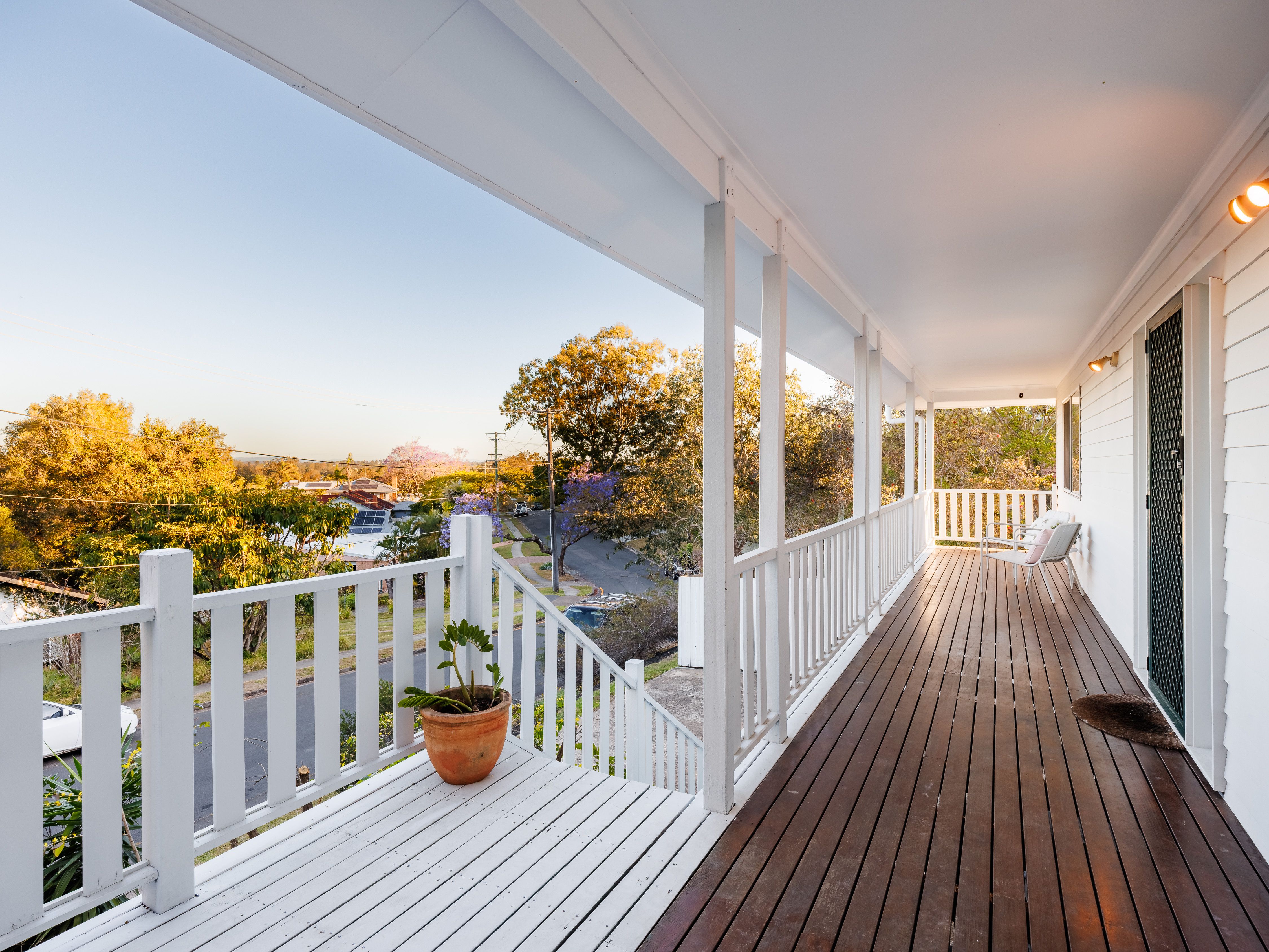 1 Kingsgate Street — photo 4 of 20
