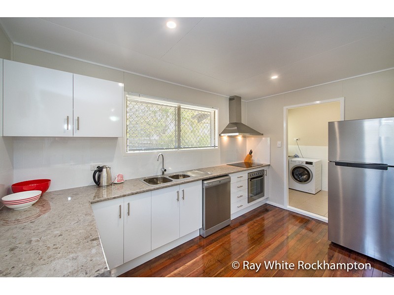 284 Dempsey Street, Koongal, QLD 4701