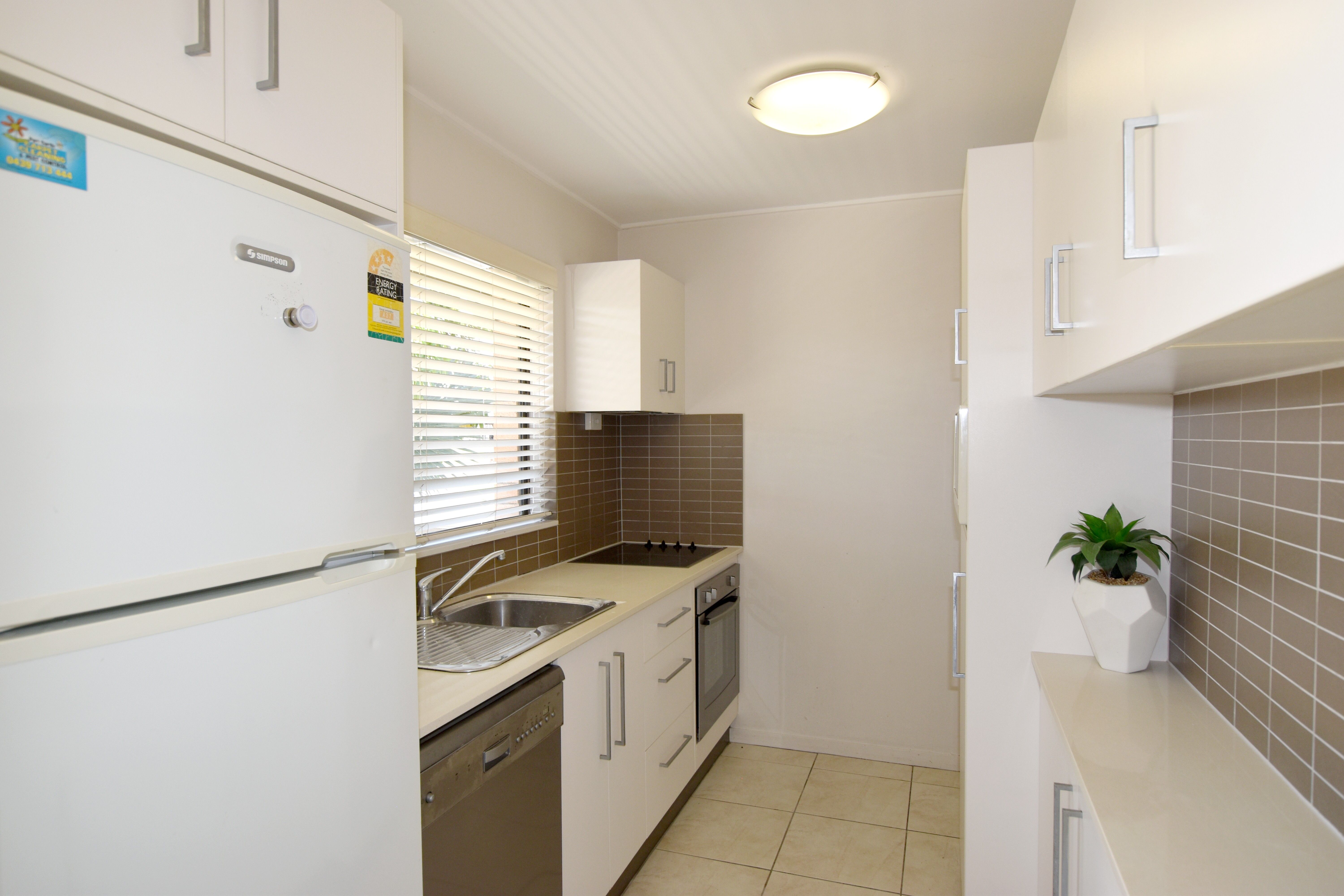 6/208-212 Oaka Street, South Gladstone, QLD 4680