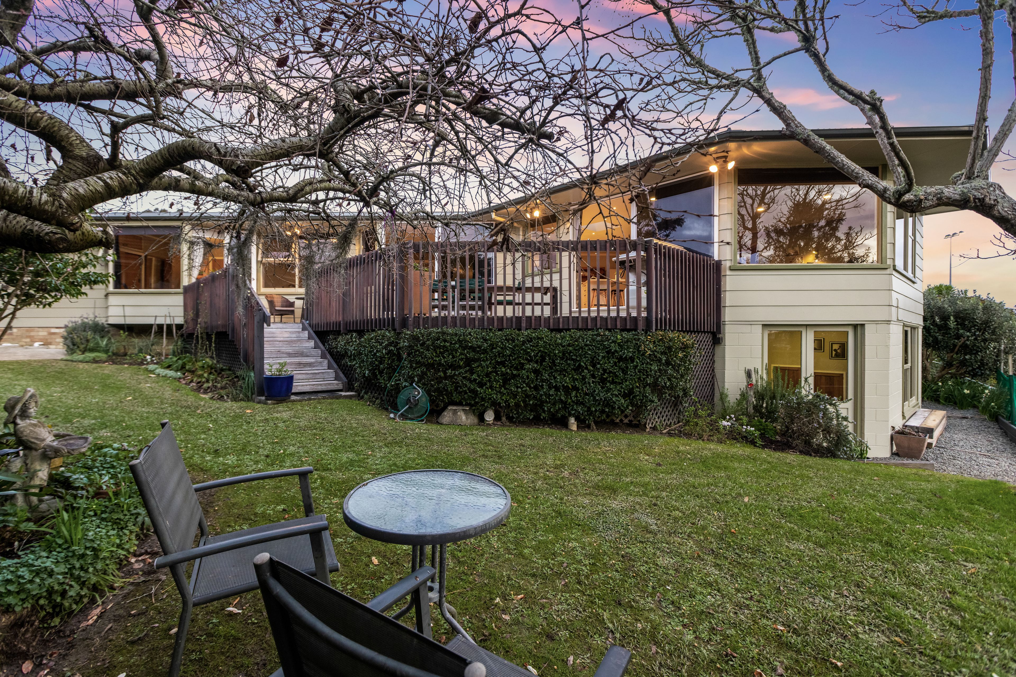 24 Litten Road, Cockle Bay, Manukau City