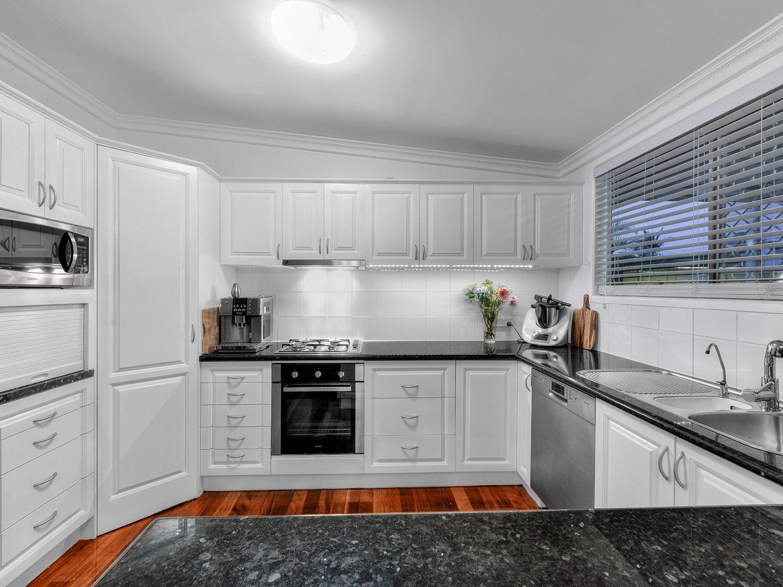 97 Lanham Avenue, Grange, QLD 4051