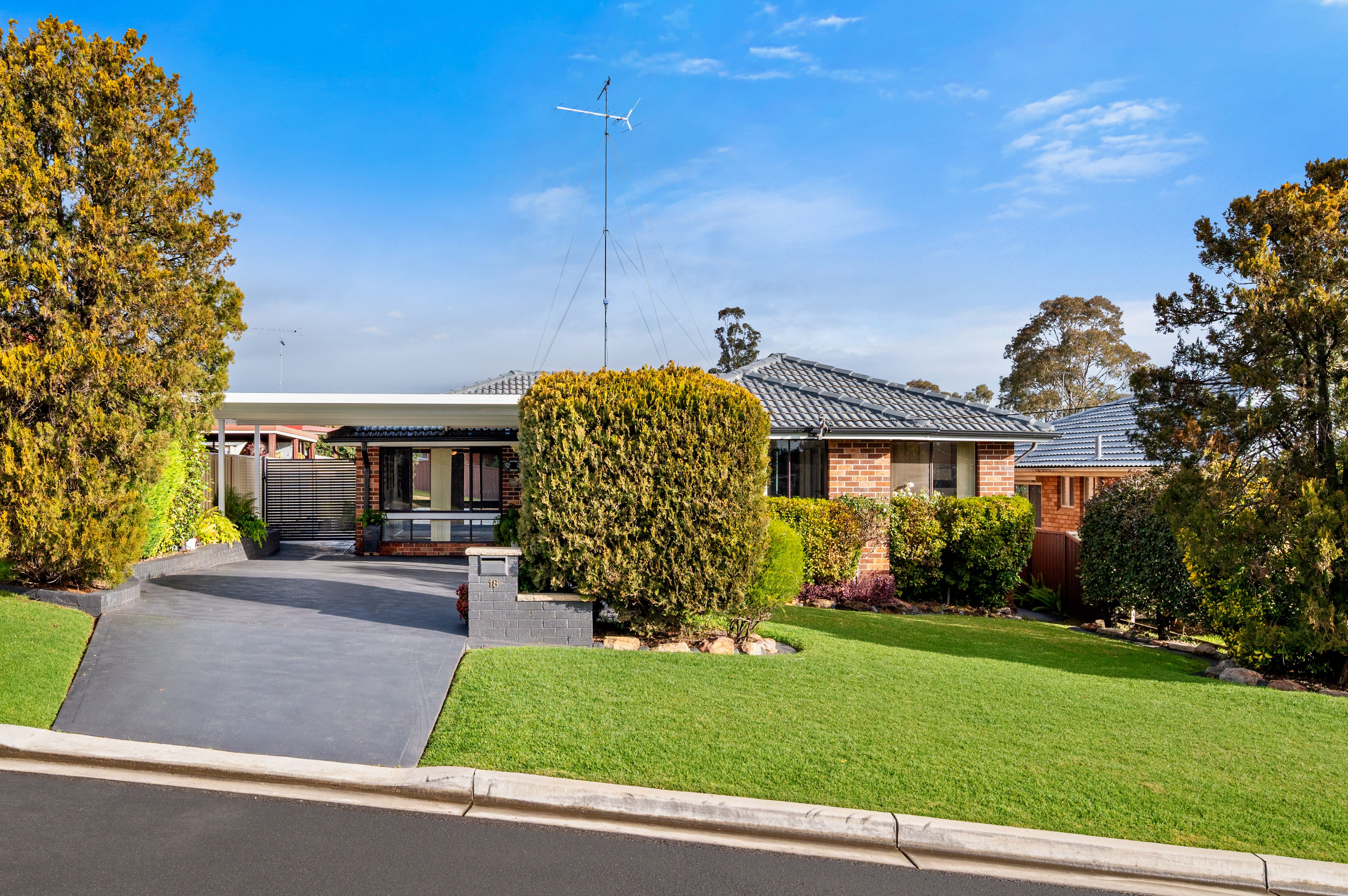 18 Blaxland Road, Camden South, NSW 2570