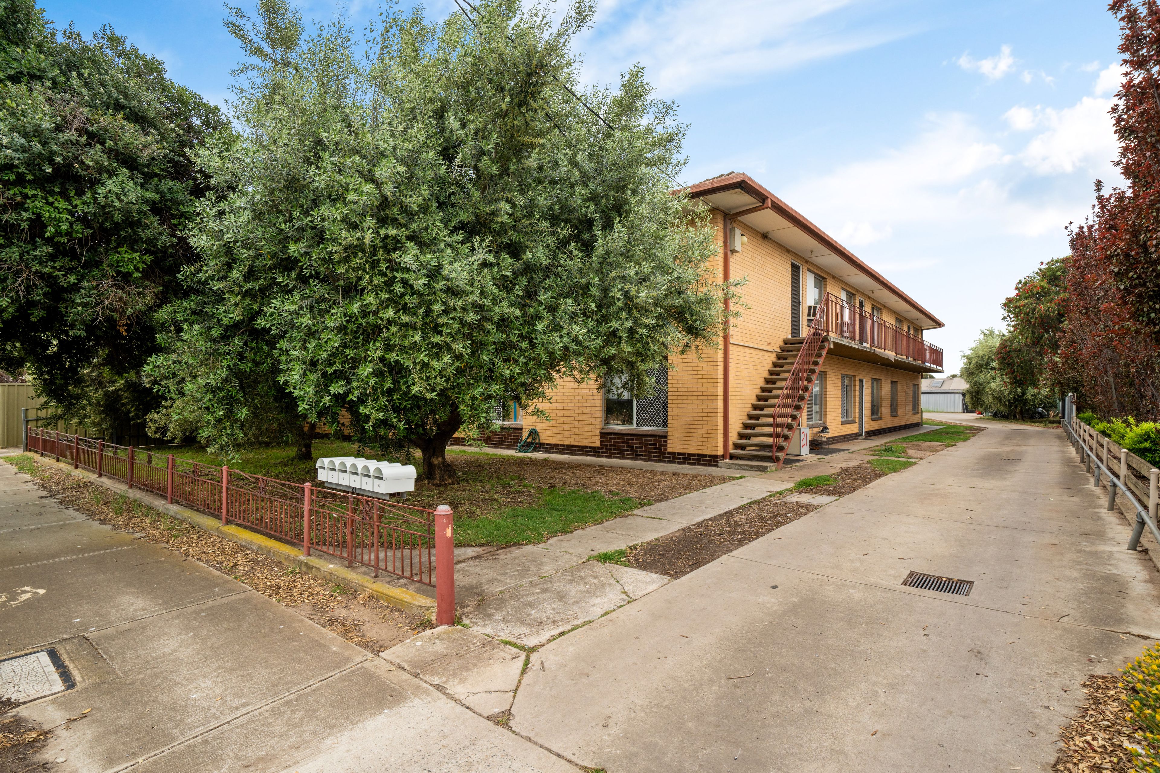 1-6/21 Tait Street — photo from Ray White Woodville
