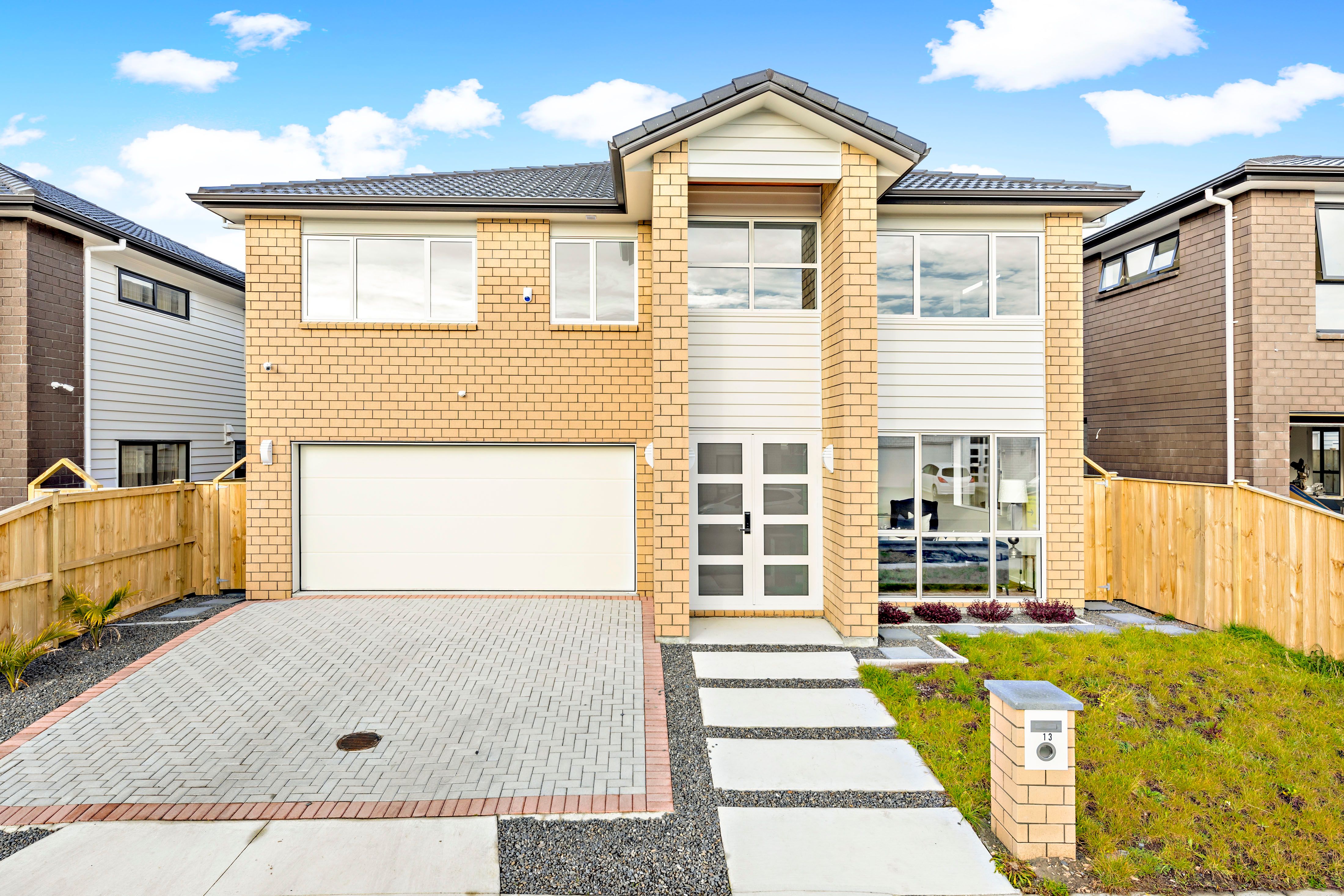 13 Eastfield Avenue, Flat Bush, Manukau City