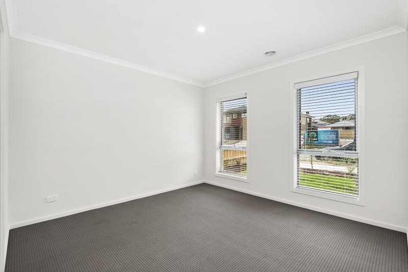 45 Edara Circuit, Greenvale, VIC 3059