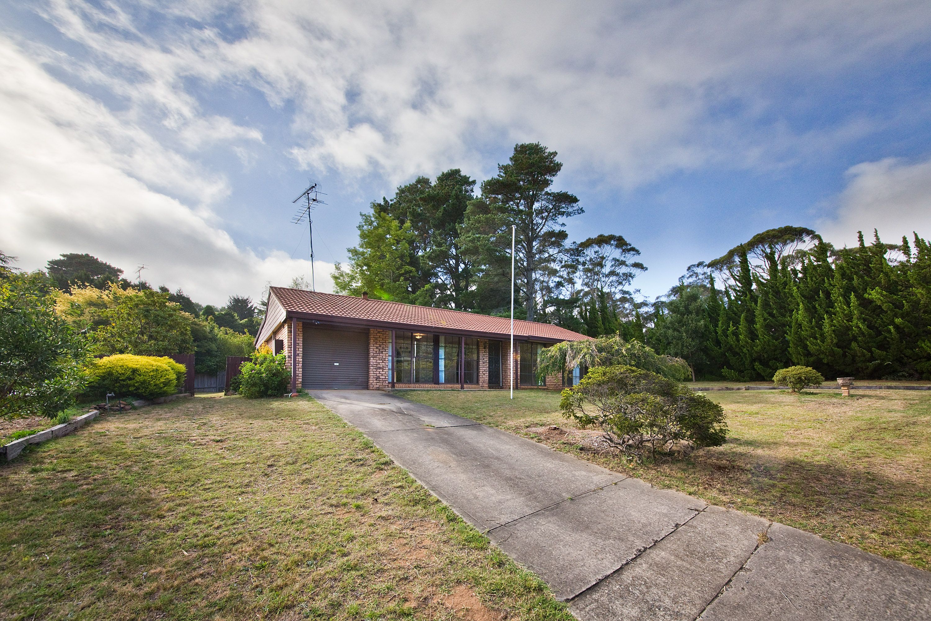 7 Forest Park Road
