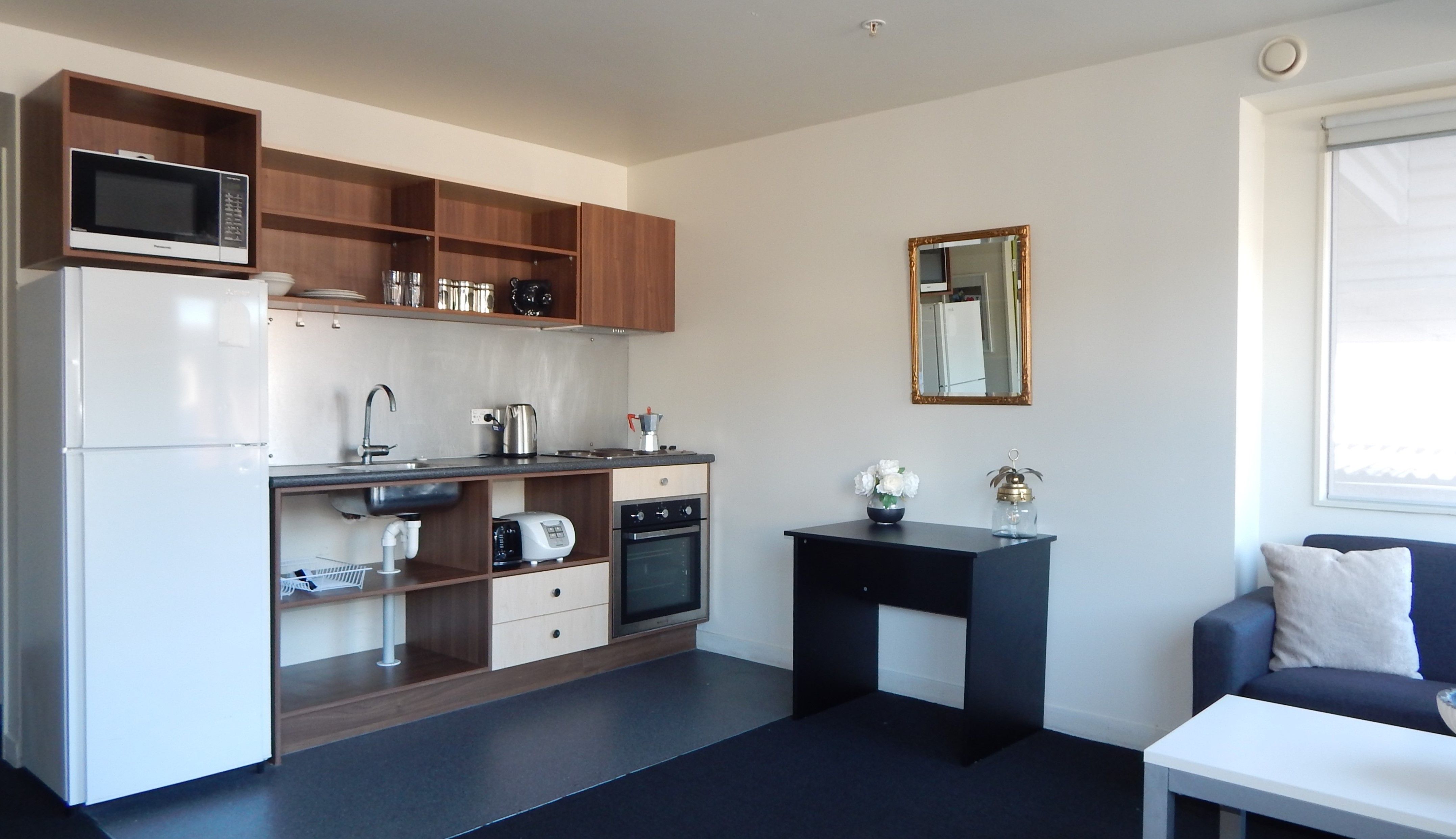 1F/242 Taranaki Street, Mount Cook, Wellington City
