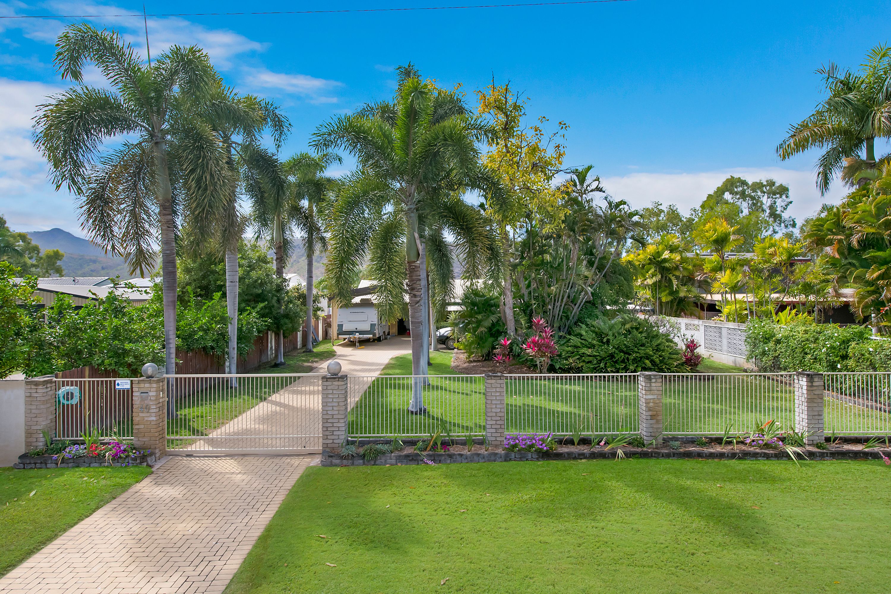 40 Peter Street, Kelso, QLD 4815