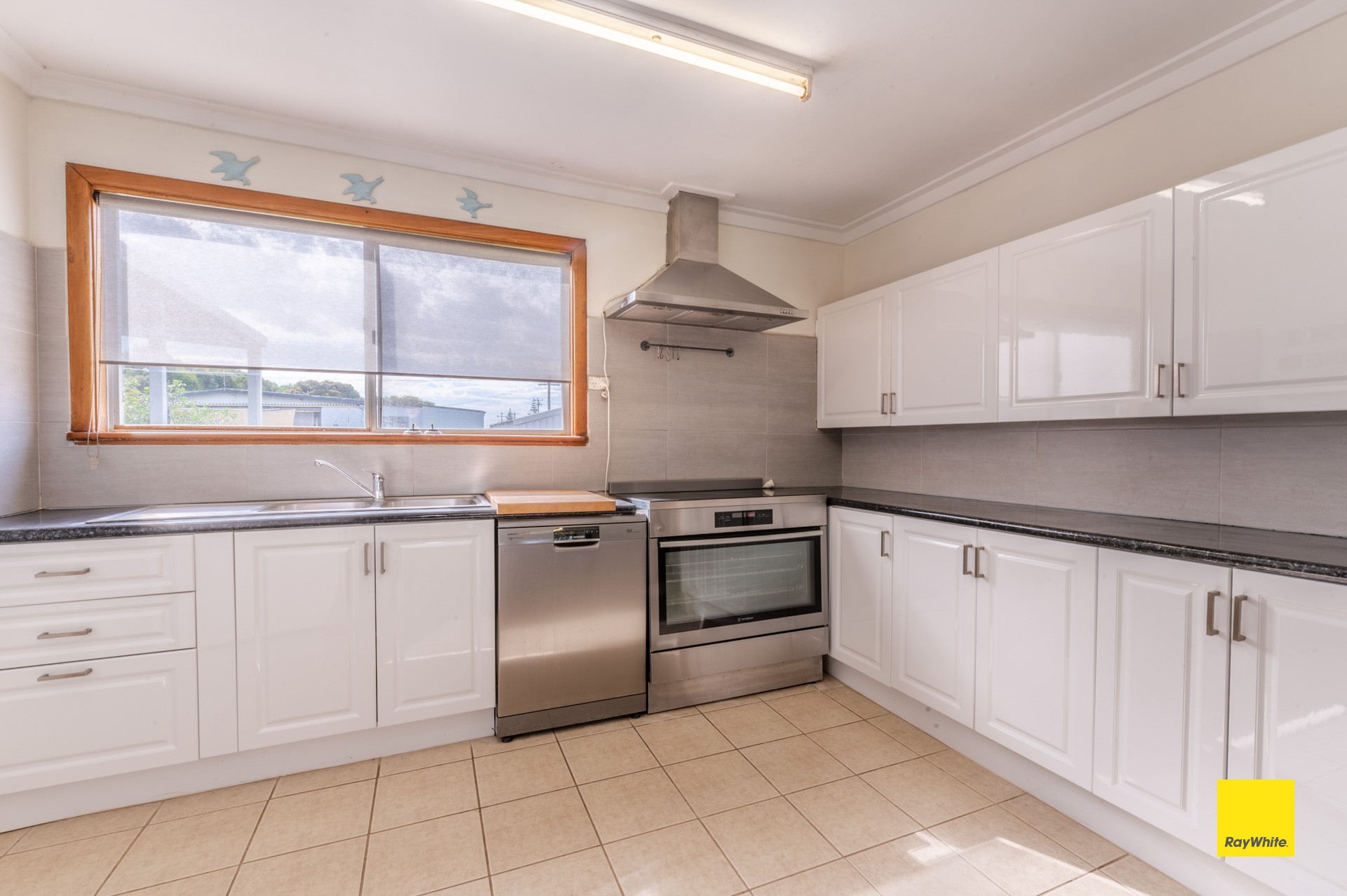 13 Wedge Avenue, Lancelin, WA 6044